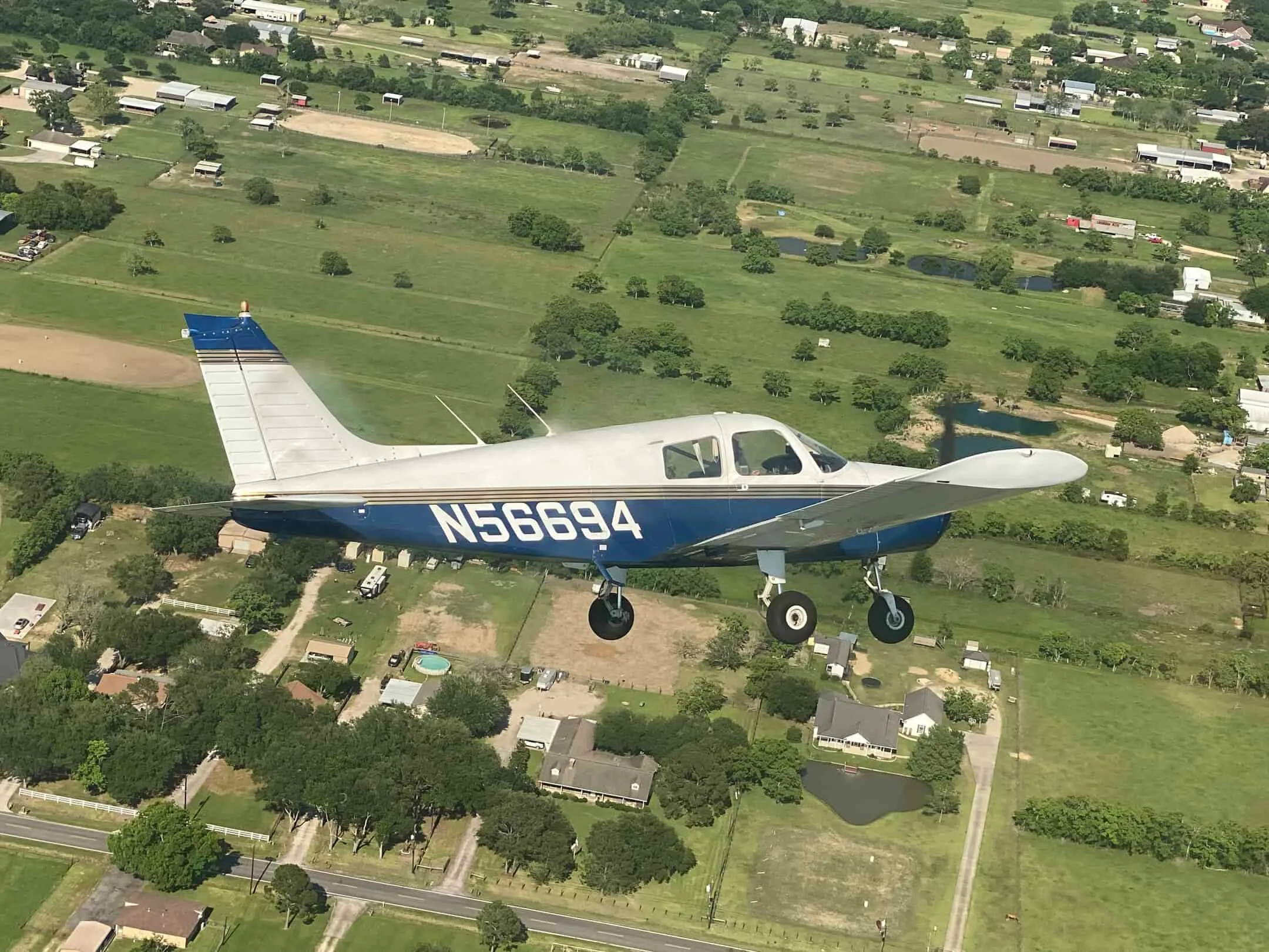 Exterior view of a Piper Cherokee 140.