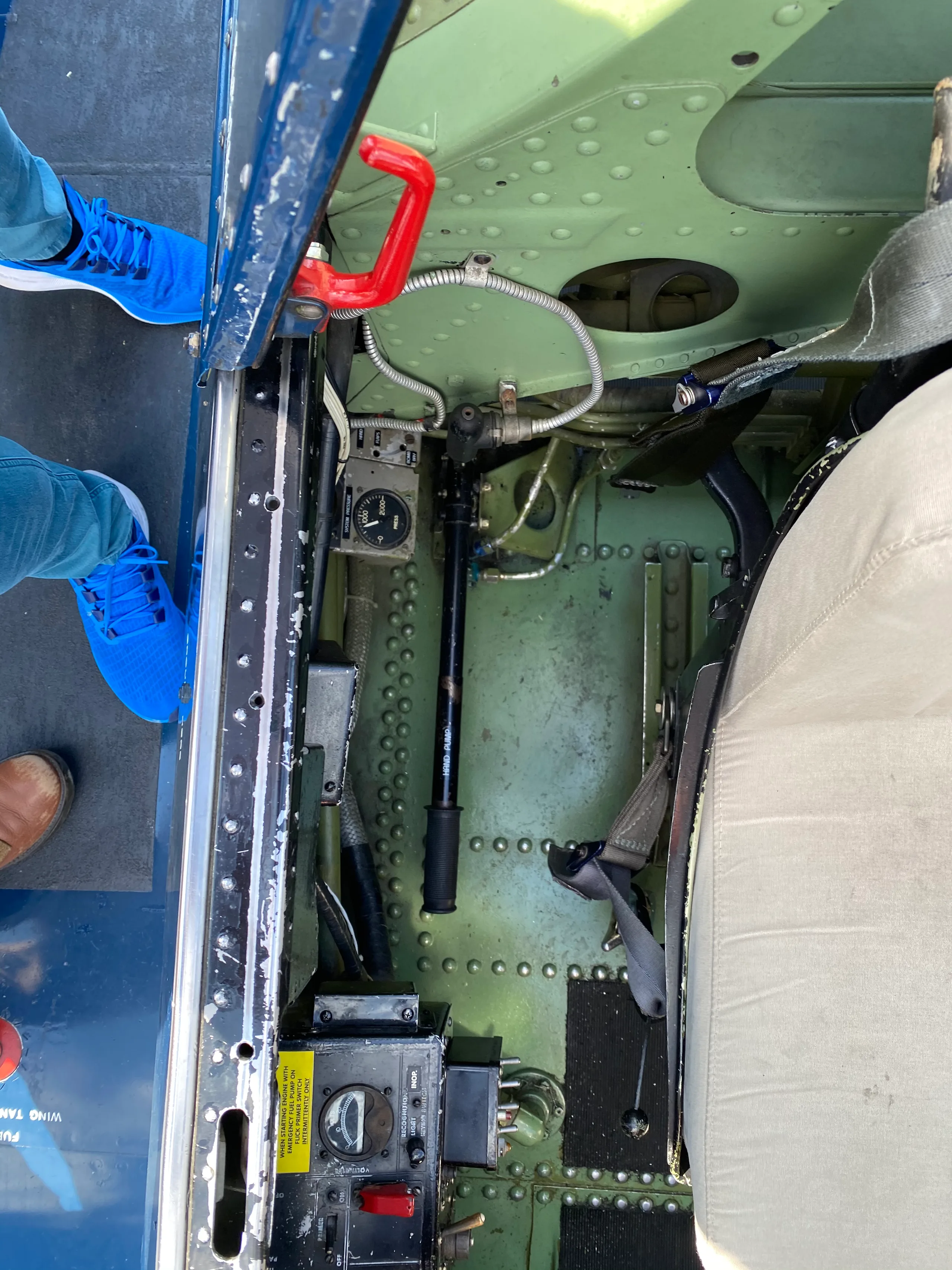Cockpit and instrument panel of a 1945 Grumman TBM-3E Avenger.