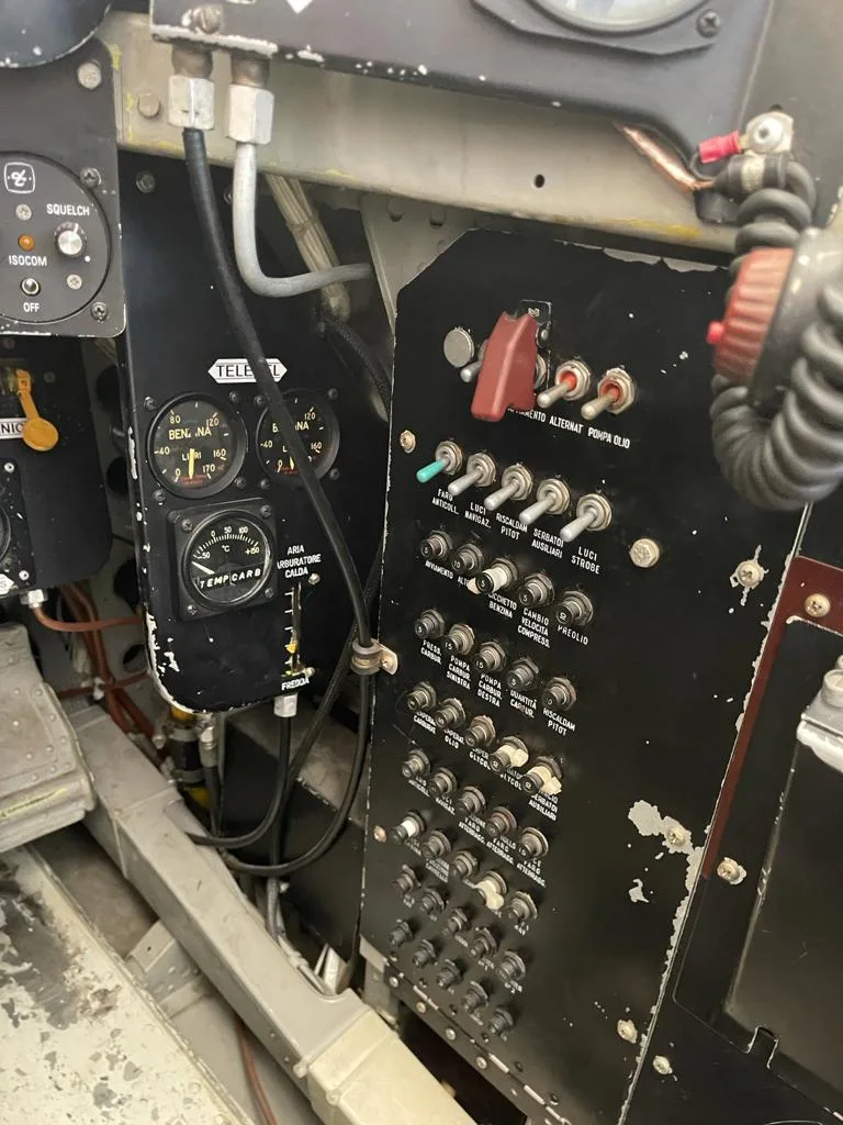 Cockpit and instrument panel of a 1951 Fiat.