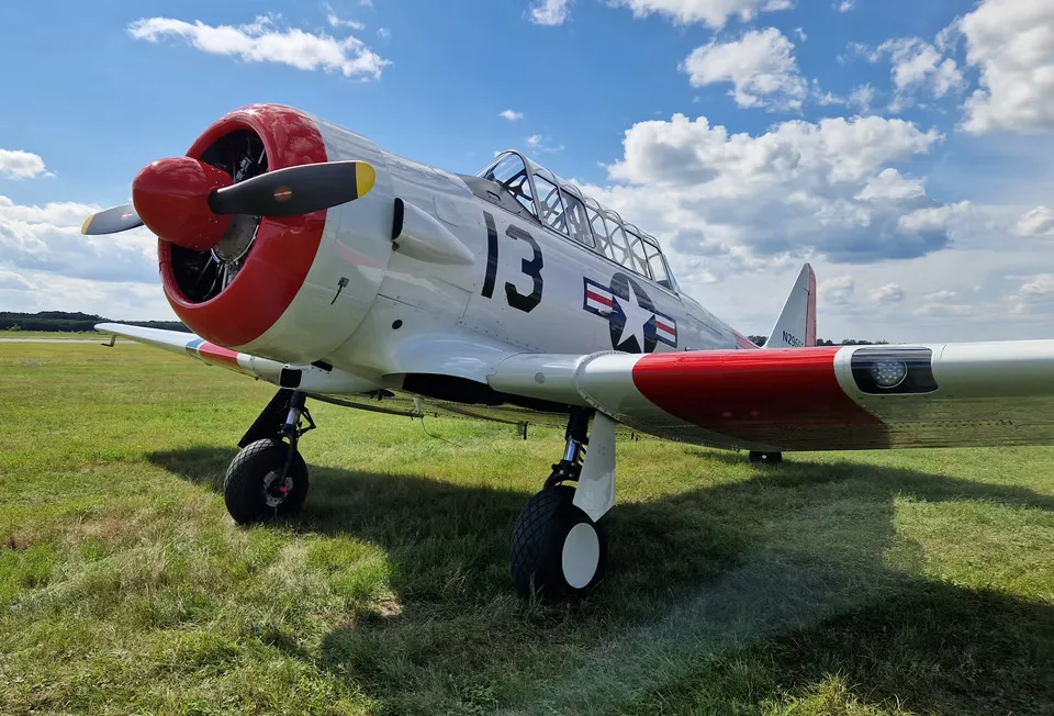 Exterior view of a 1943 North American, T-6D.