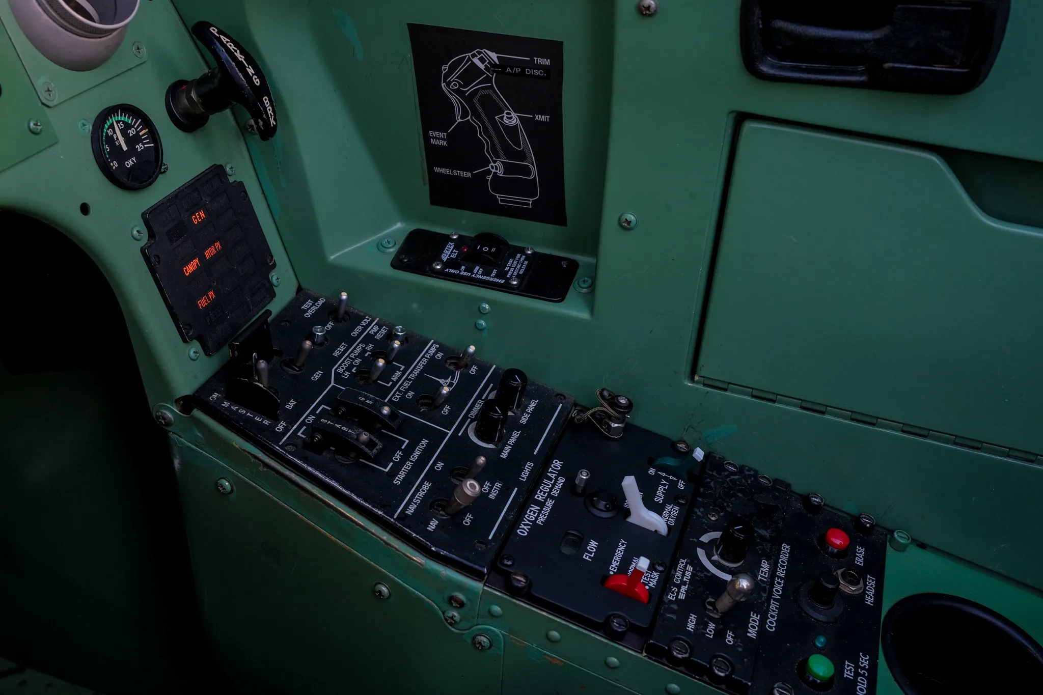 Cockpit and instrument panel of a 1990 Pilatus.