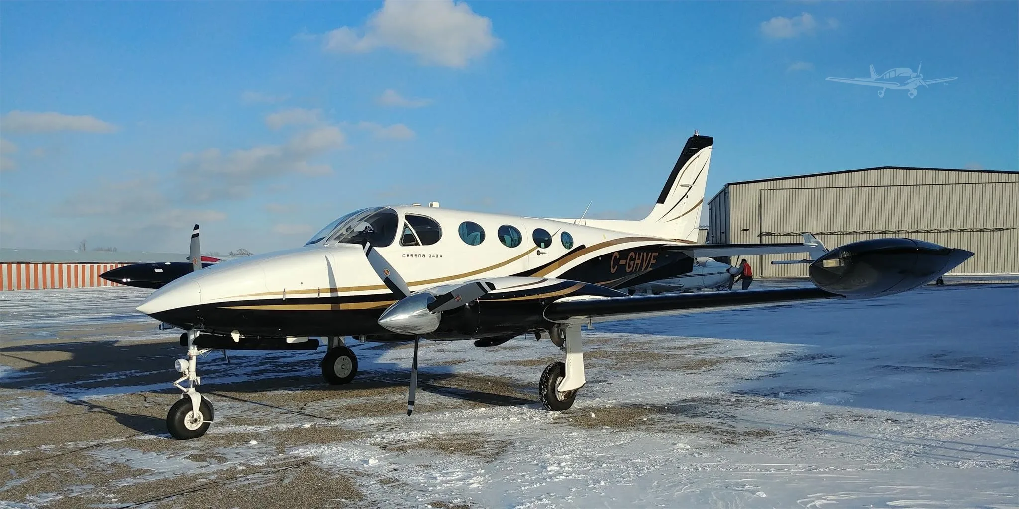 Exterior view of a Piper aircraft operating certificate with a seneca i ii.