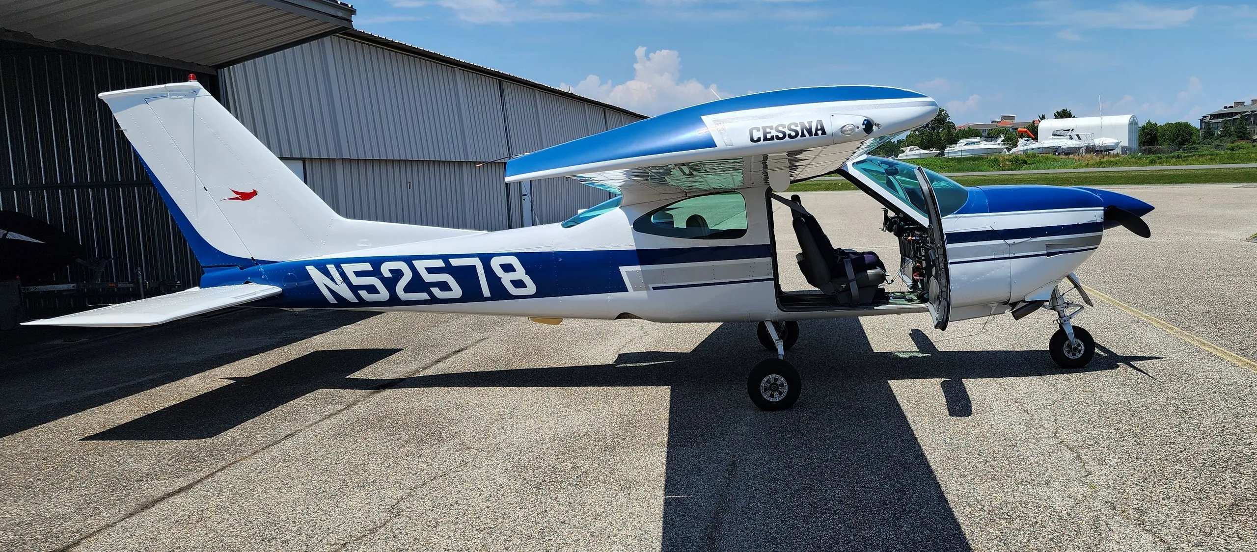 Exterior view of a 1977, N52578.