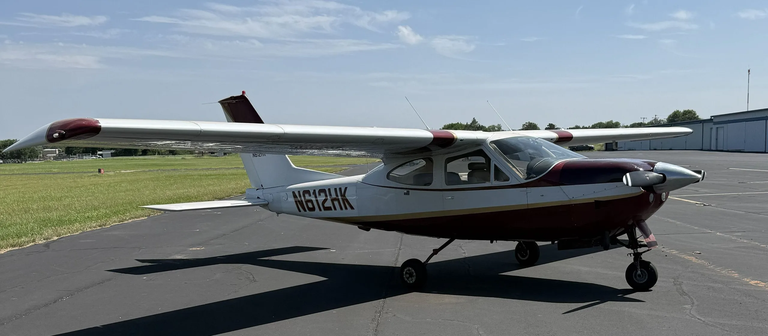 Exterior view of a 1978, N612HK.