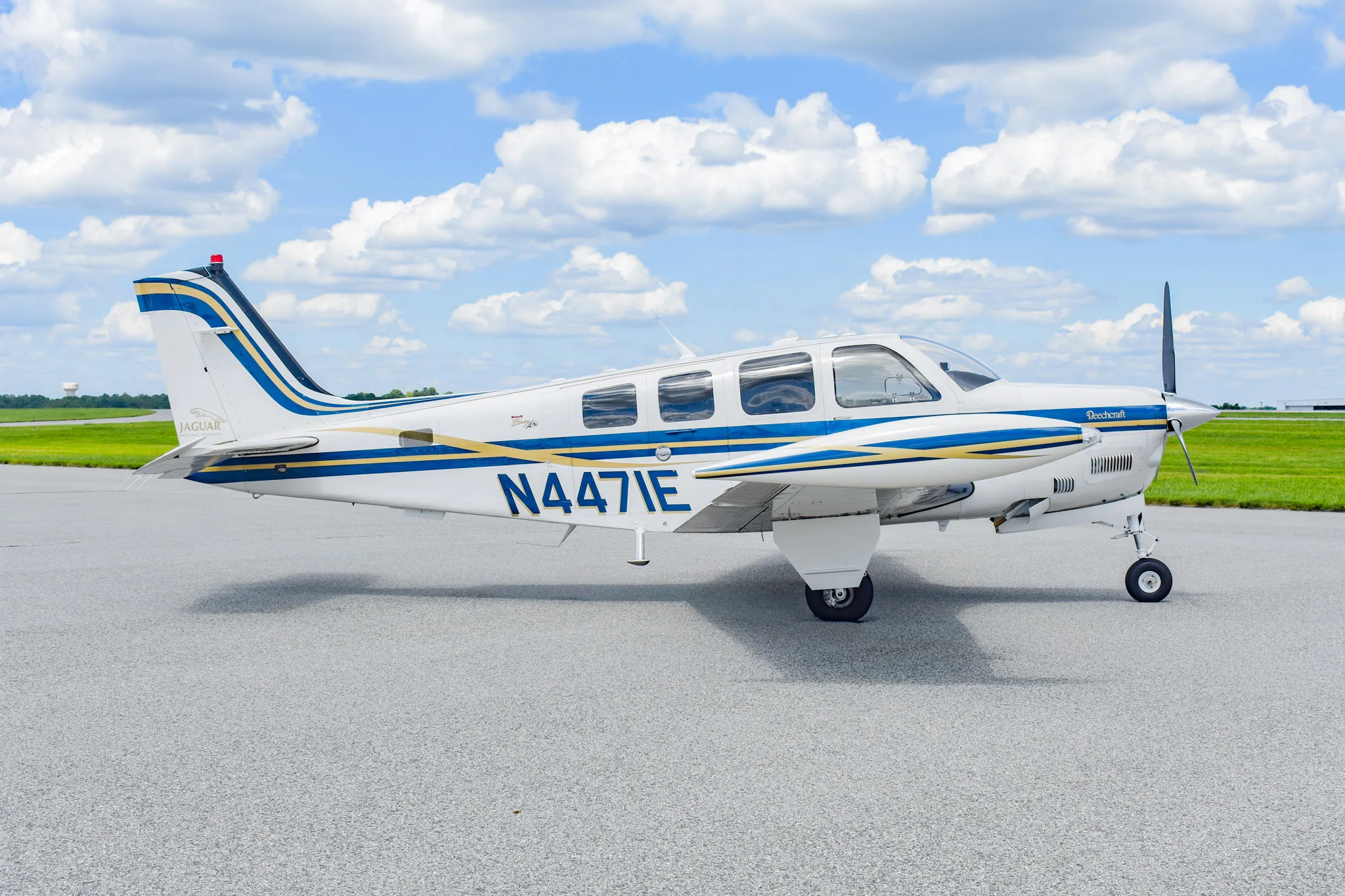 Exterior view of a 2001 Beechcraft N4471E Jaguar Edition 2001 A36 Bonanza.