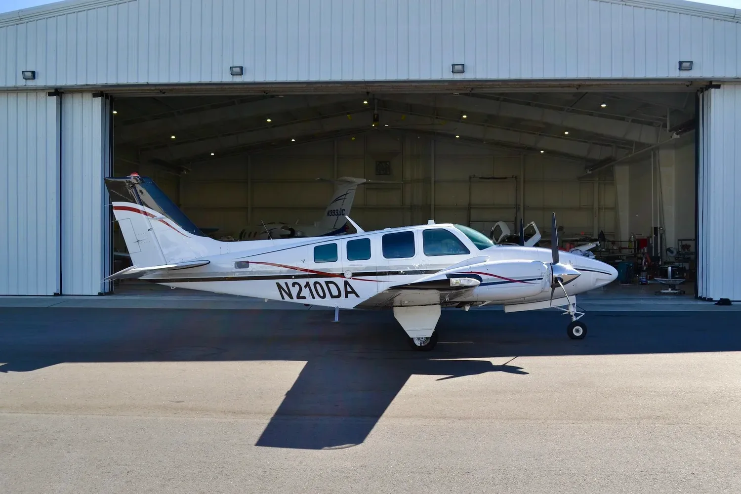 Exterior view of a 1979 Beechcraft 58 Baron — Carolina Jet.