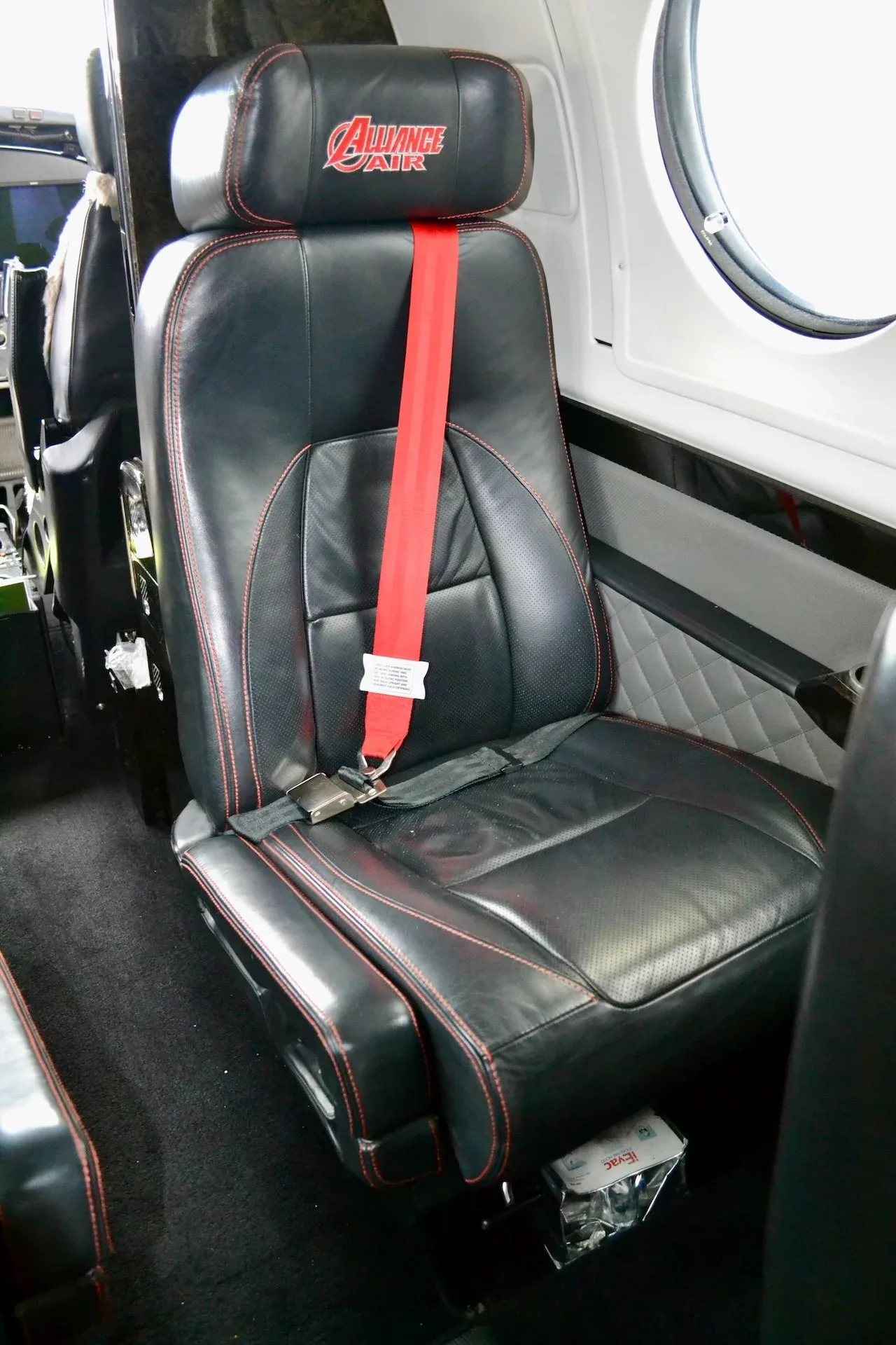 Cabin interior of a 1998 Beechcraft KING AIR B200 — Carolina Jet.