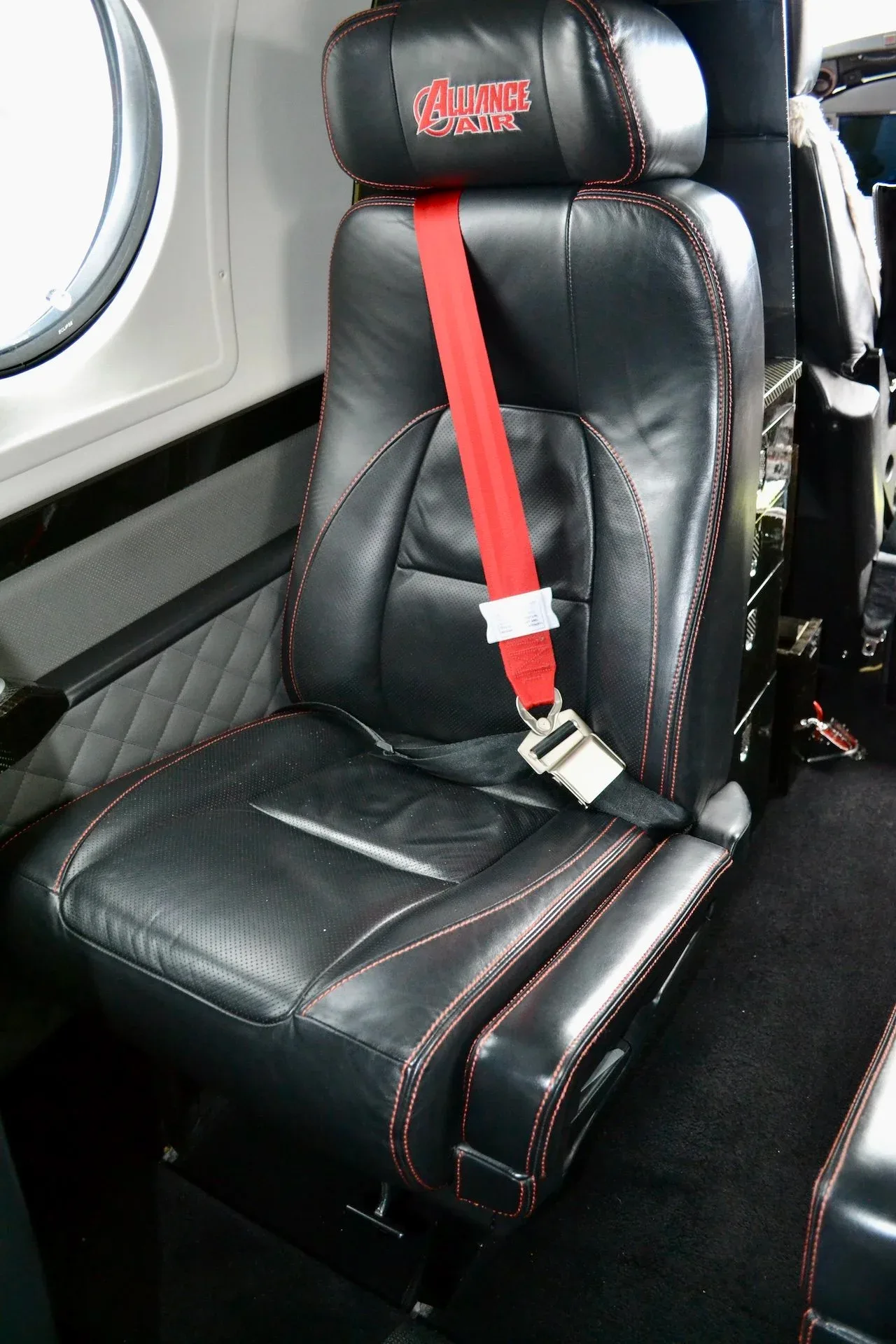 Cabin interior of a 1998 Beechcraft KING AIR B200 — Carolina Jet.