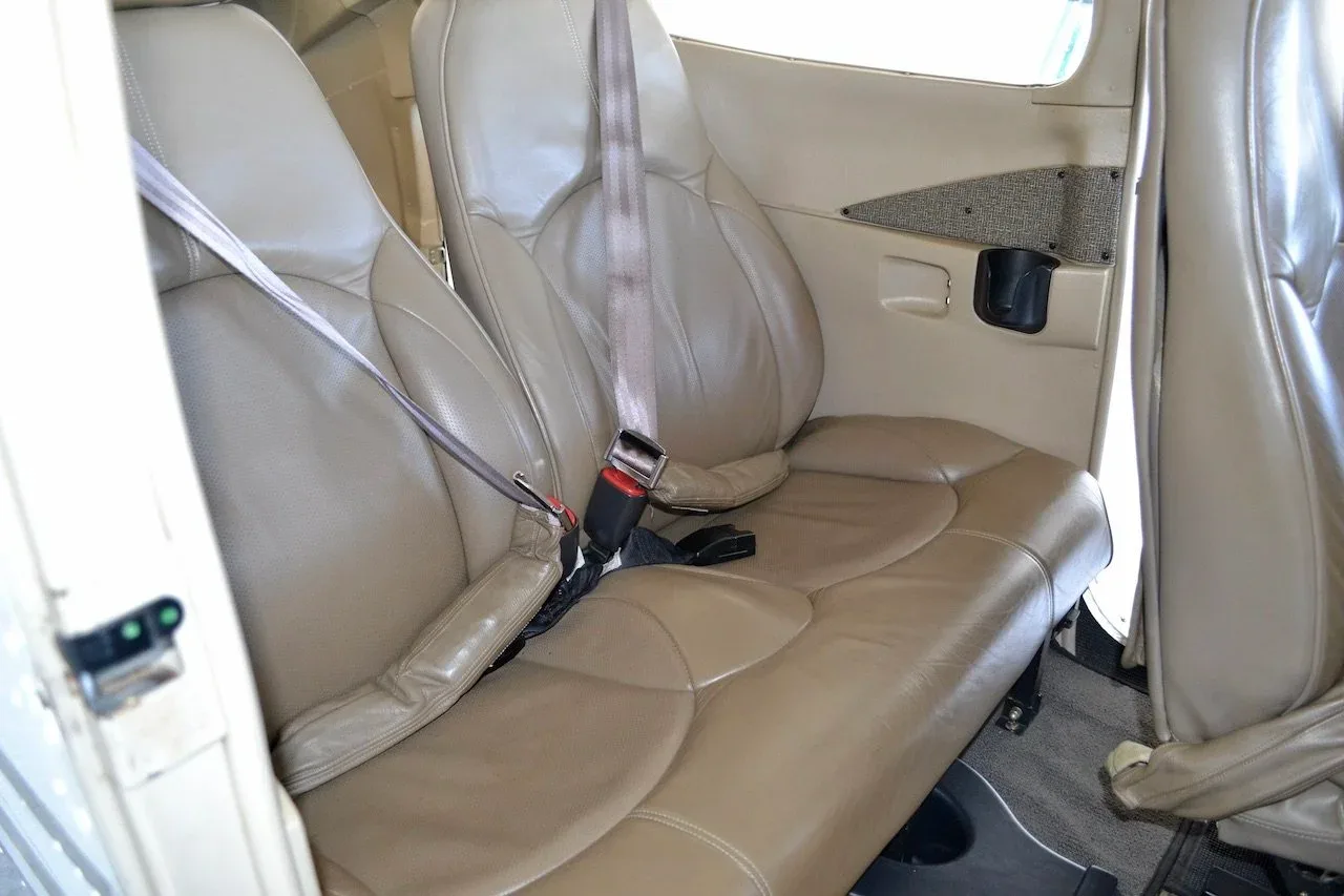 2005 Cessna 182T Skylane — Carolina Jet