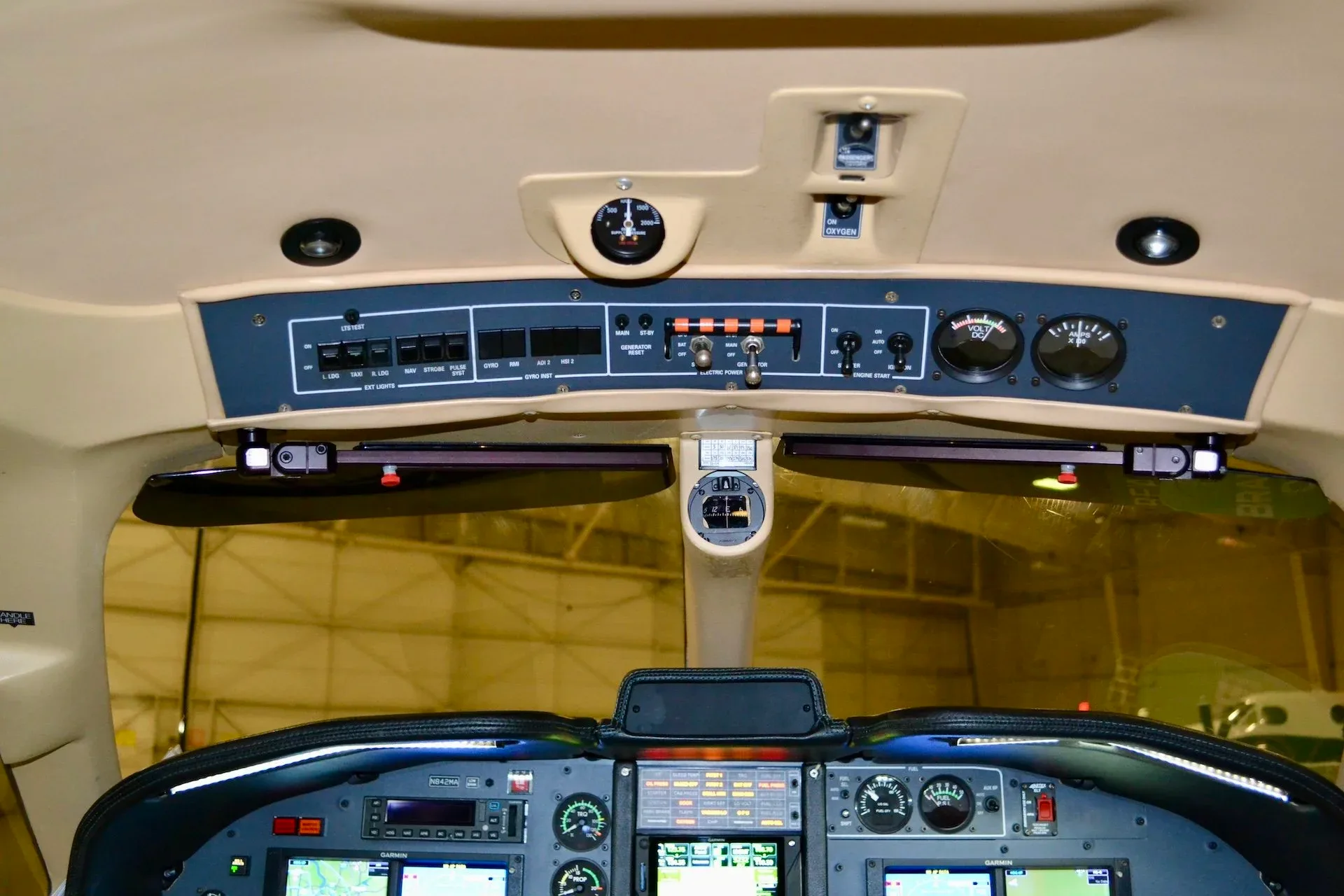 Cockpit and instrument panel of a 2007 Socata TBM 850 — Carolina Jet.