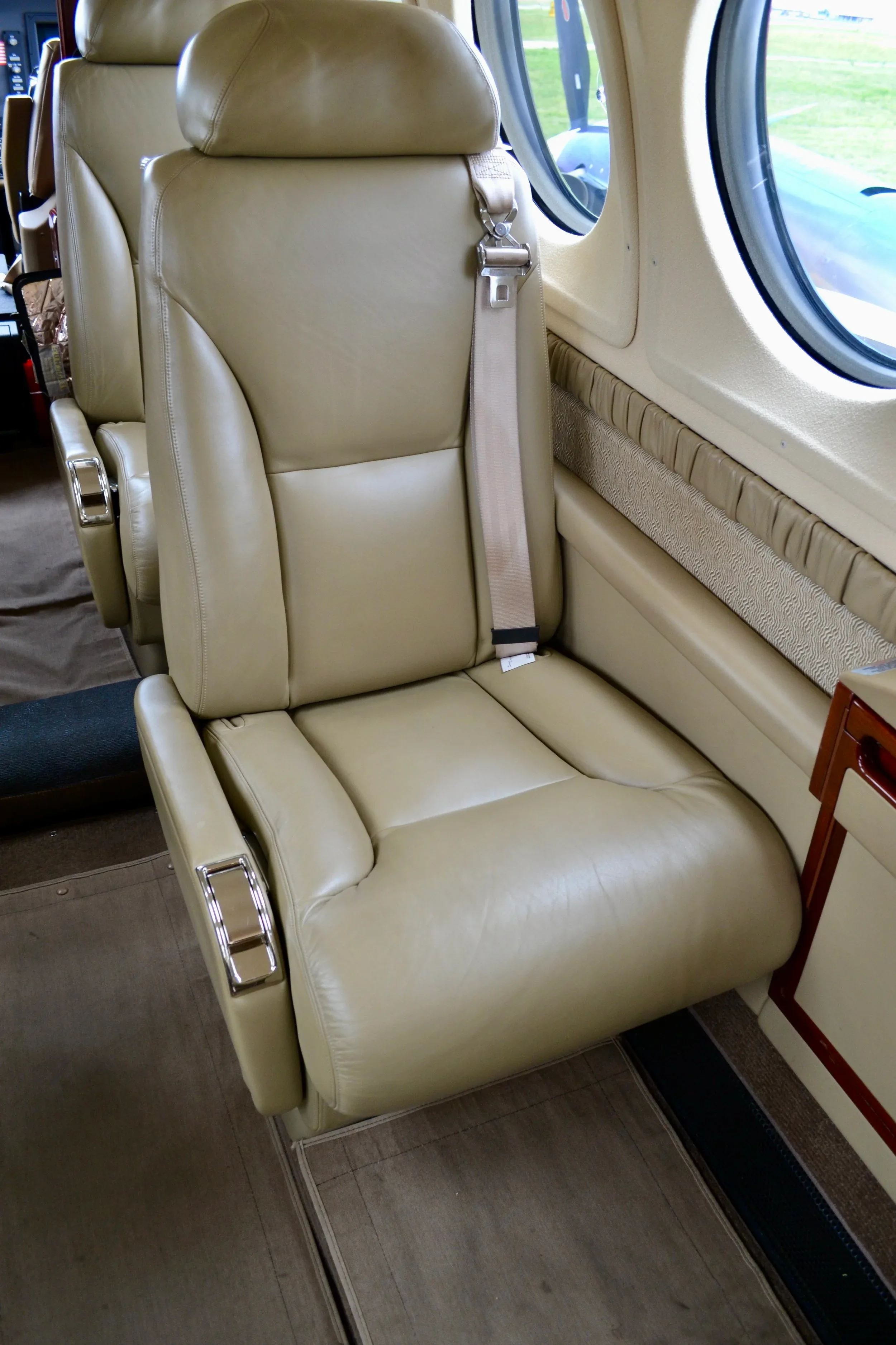 Cabin interior of a 2012 Beechcraft KING AIR 250 — Carolina Jet.