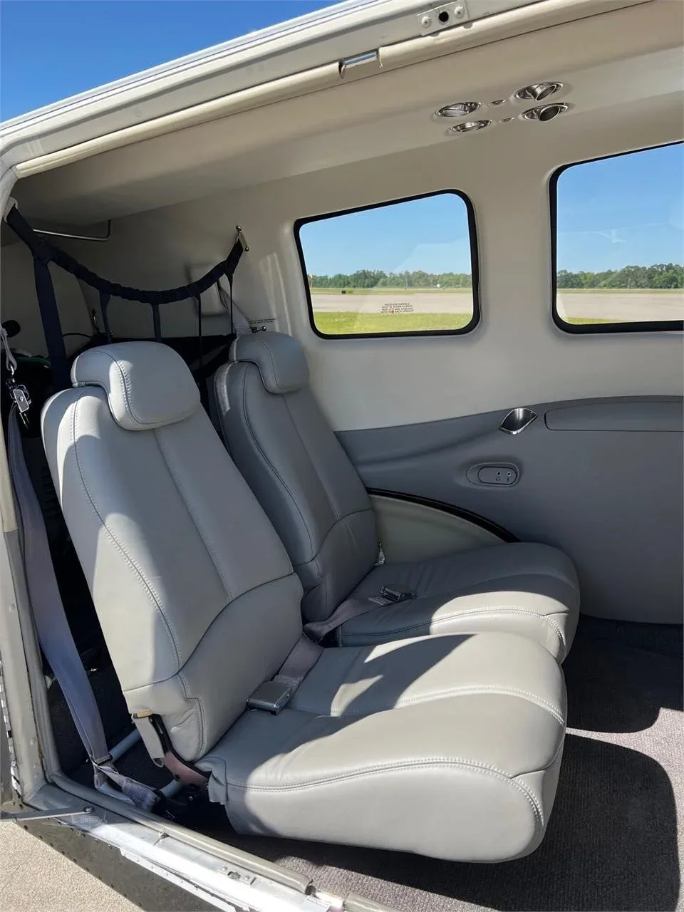Cabin interior of a 2014 Beechcraft G58 Baron — Carolina Jet.