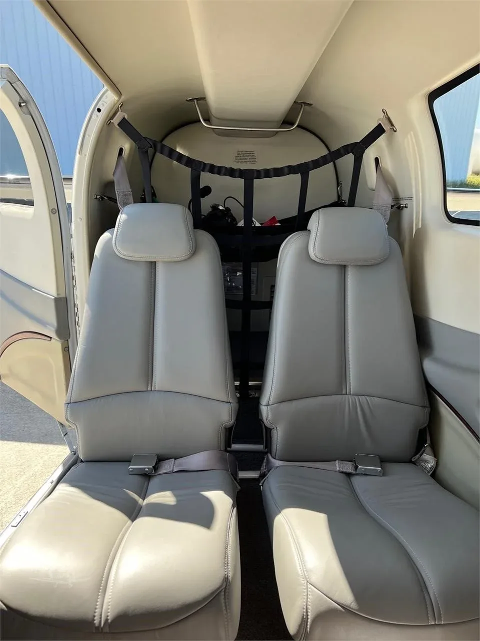 Cabin interior of a 2014 Beechcraft G58 Baron — Carolina Jet.