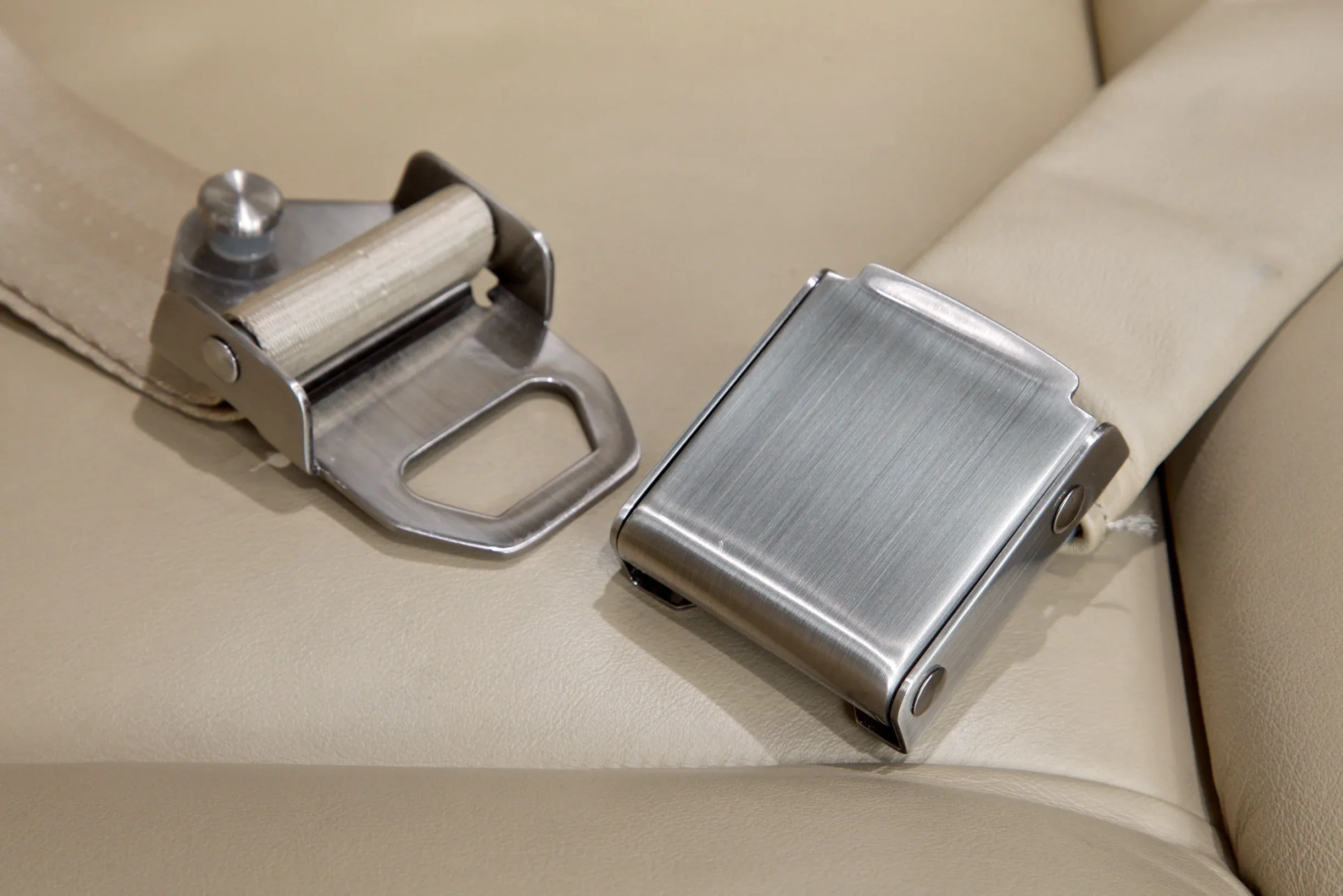 Cabin interior of a 2015 Beechcraft KING AIR 350i — Carolina Jet.