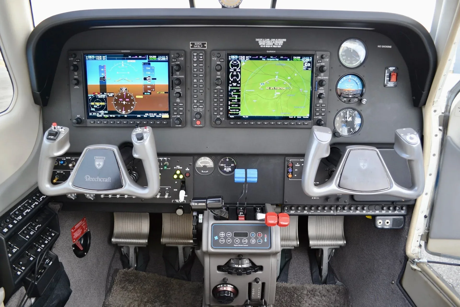 Cockpit and instrument panel of a 2018 Beechcraft G58 Baron — Carolina Jet.