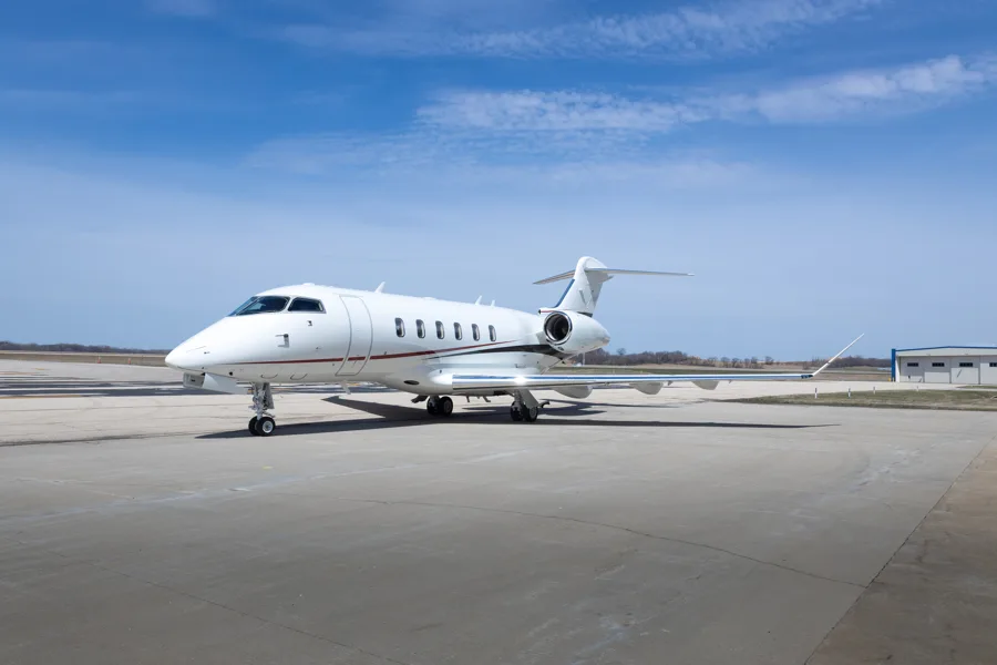 CHALLENGER 350 SN20683