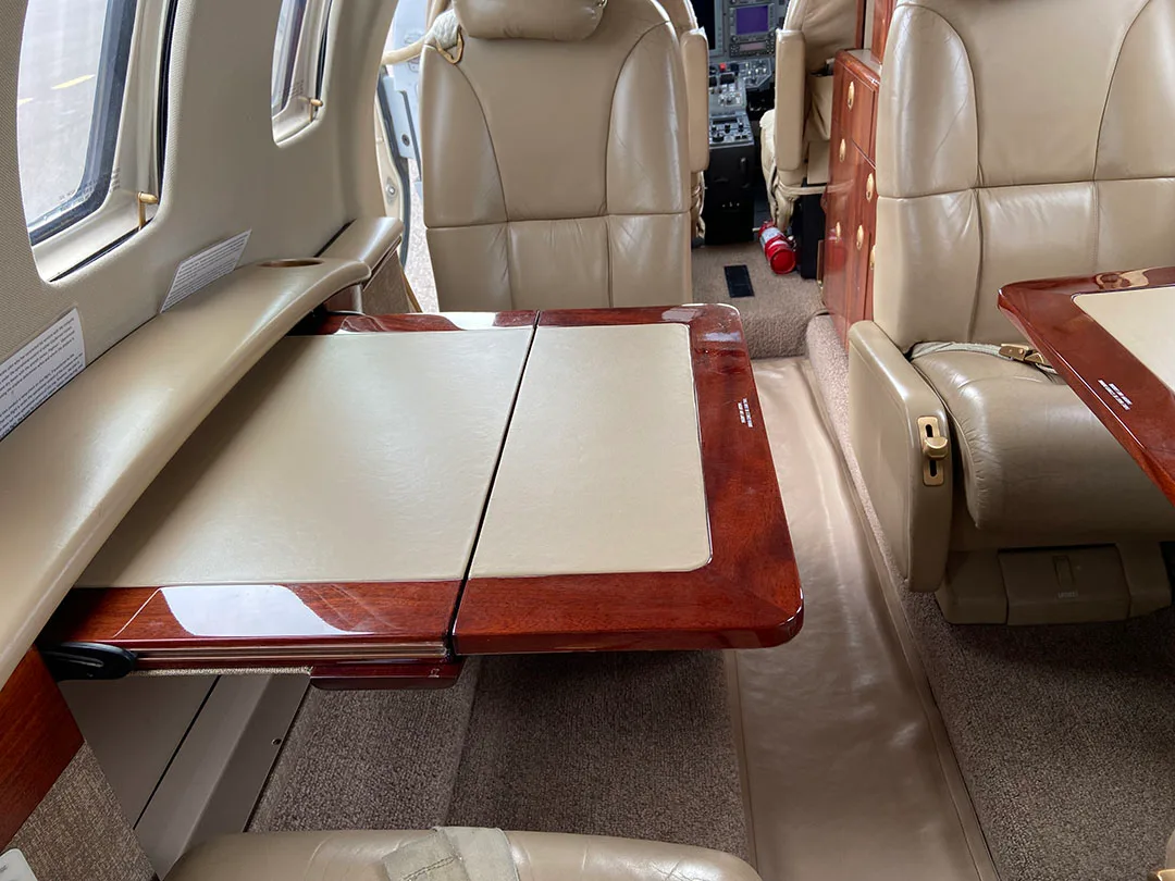 Cabin interior of a Cessna CITATION CJ2 SN107.