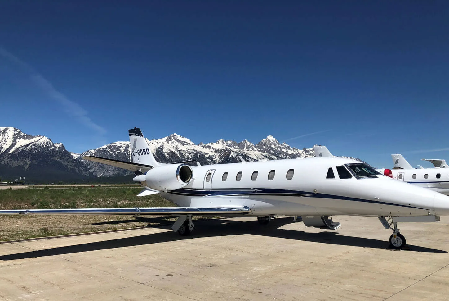 Exterior view of a Cessna CITATION XLS+ . SN: 6132.