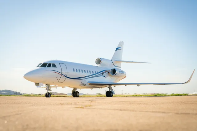 Falcon 900B SN125