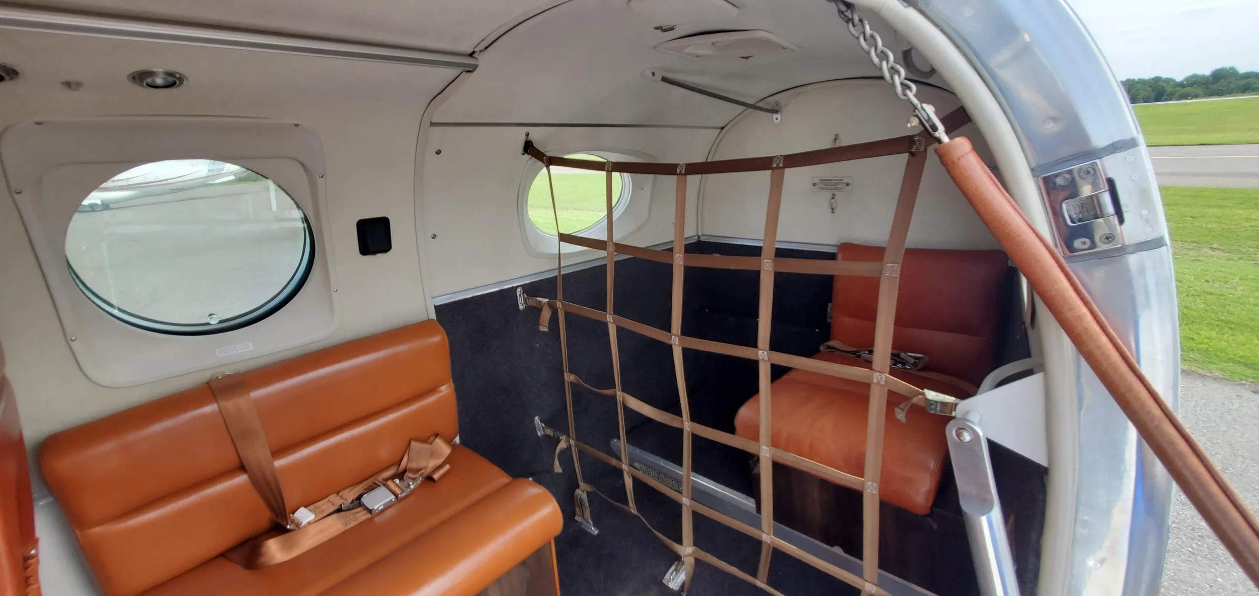 Cabin interior of a 1983 Beechcraft King Air F90-1.
