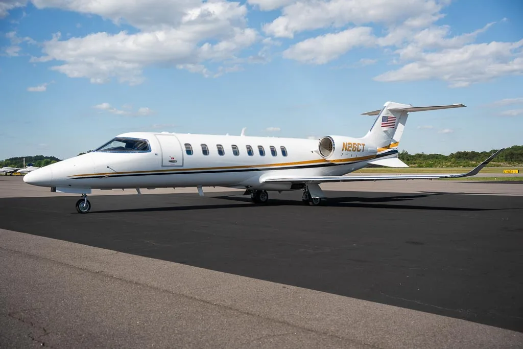 Exterior view of a 1996 Cessna Citation V Ultra, N443EA.
