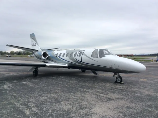 Exterior view of a 1998 Cessna Citation Ultra.