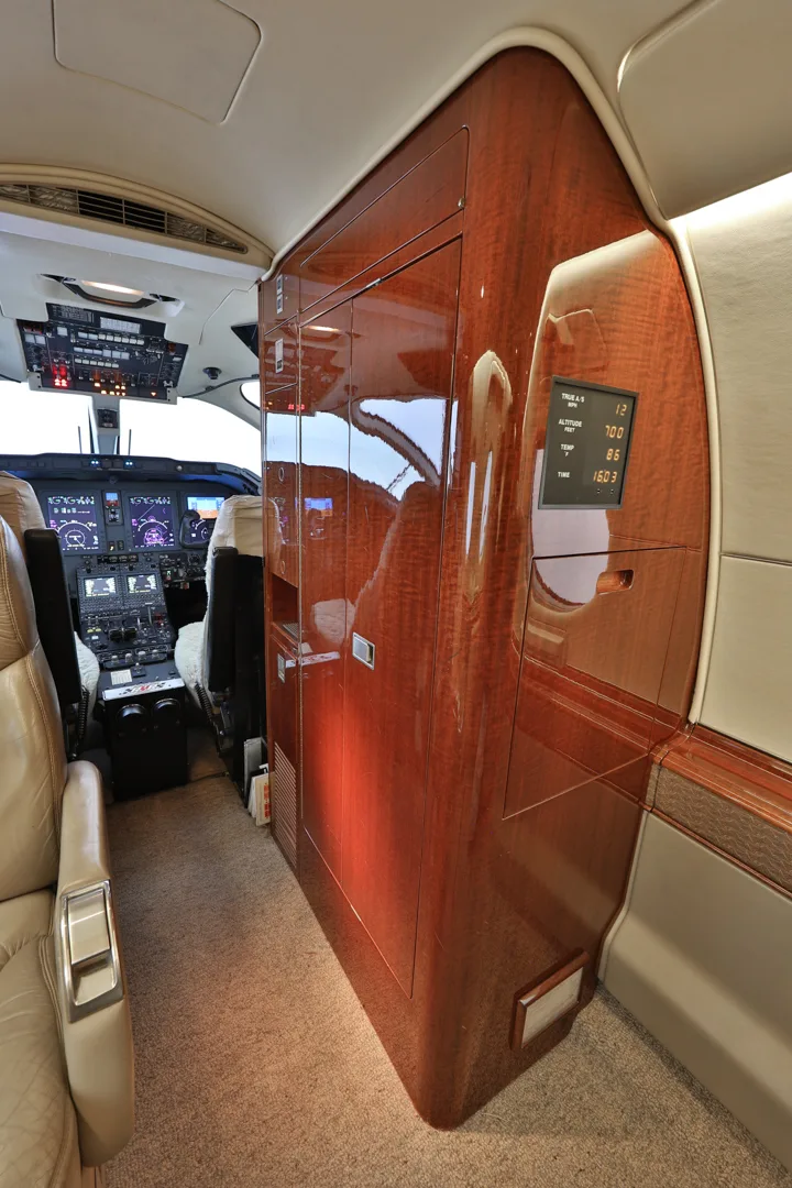 Cabin interior of a 2003 Info 400A.