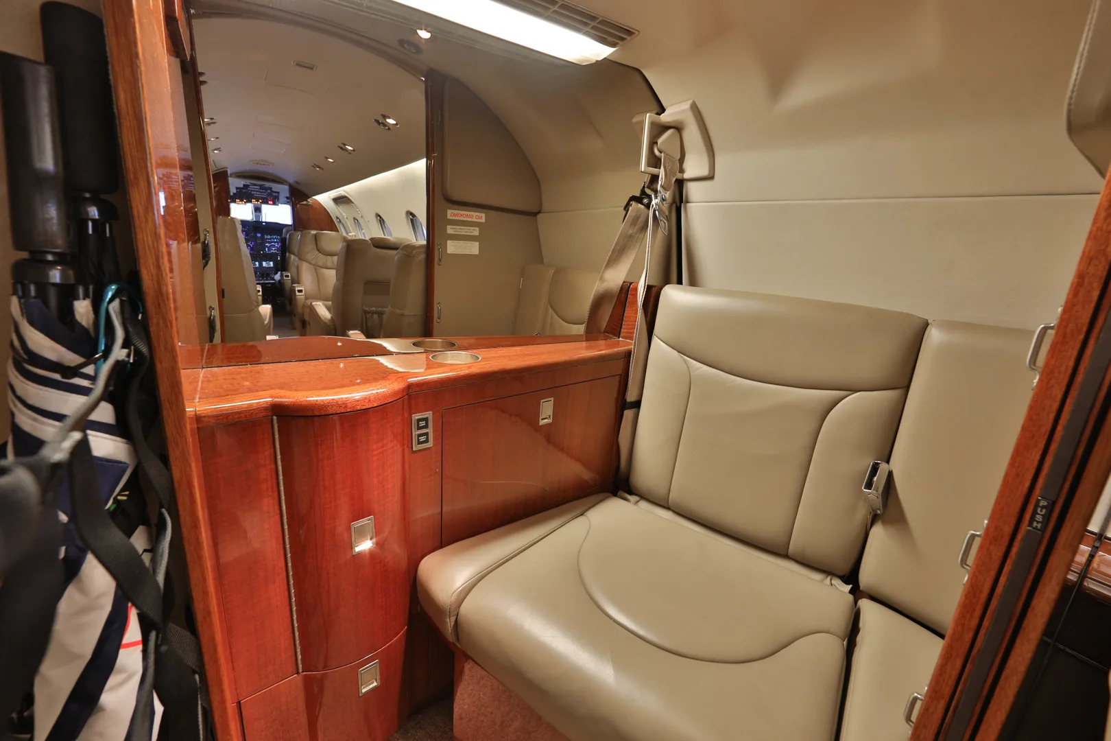 Cabin interior of a 2003 Info 400A.