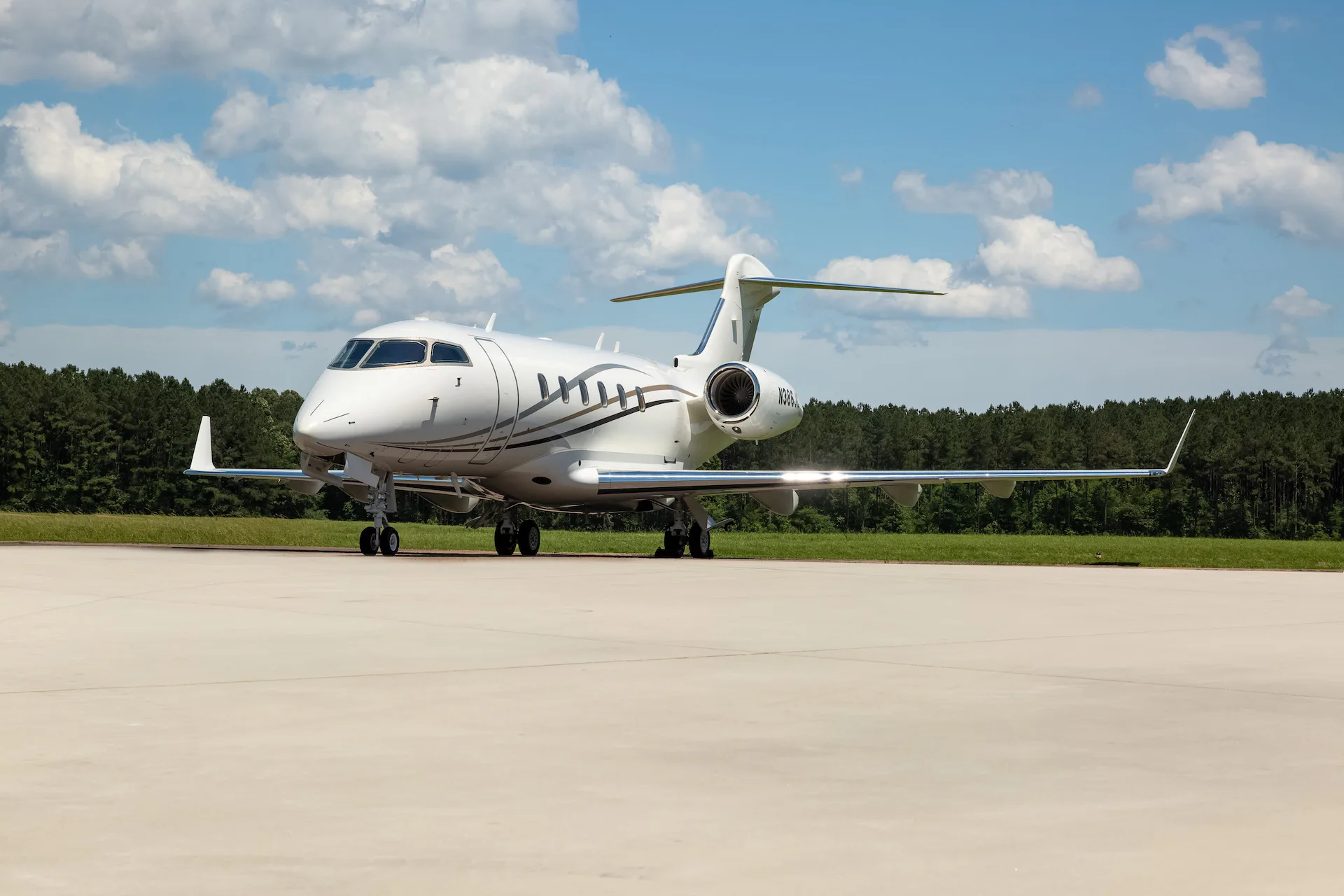 2013 Challenger 300