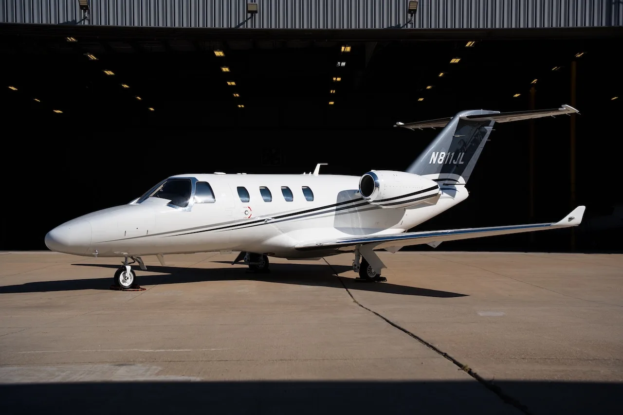 Exterior view of a 2021 Cessna Citation M2, N811JL.