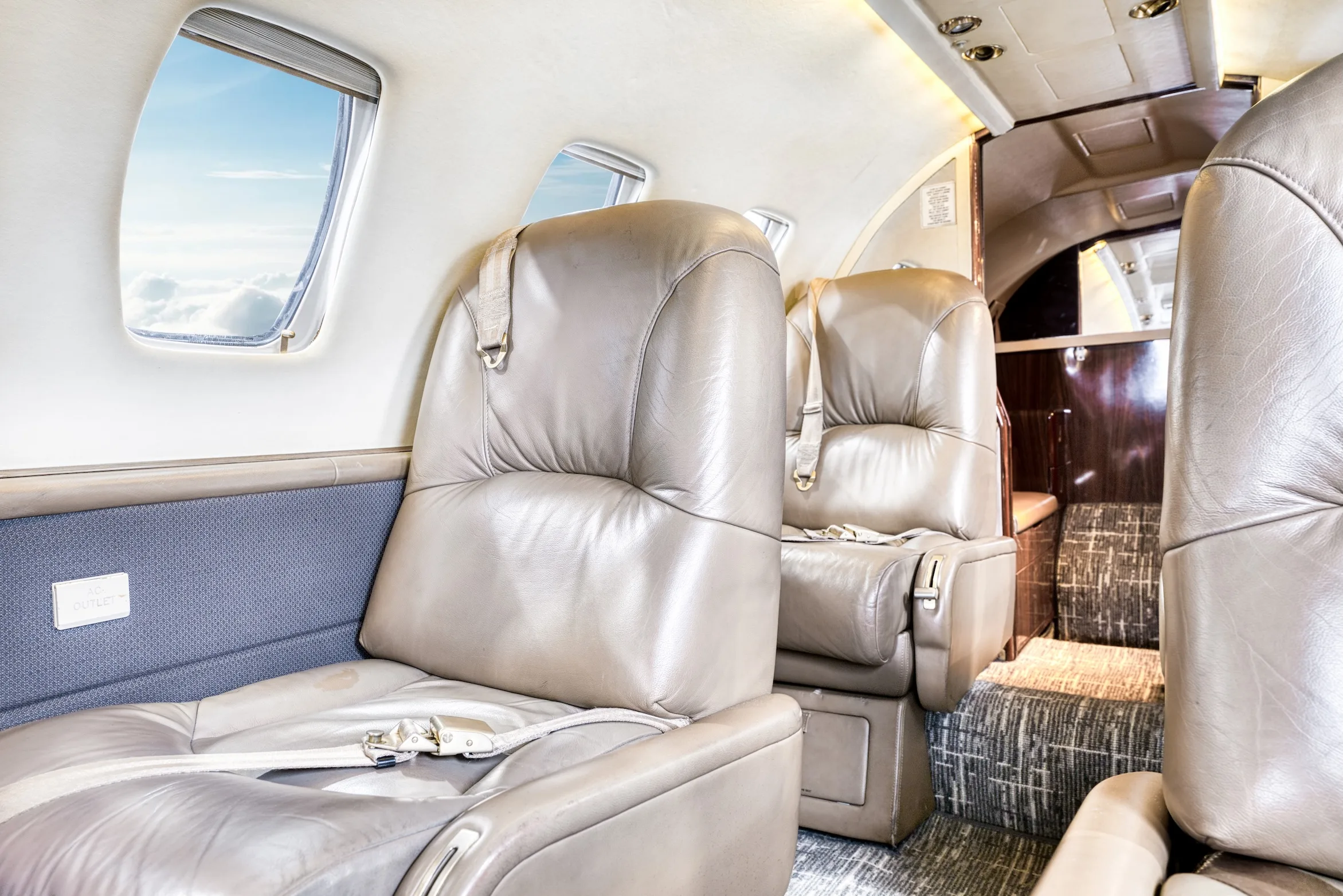 1999 Citation V Ultra – SN 520