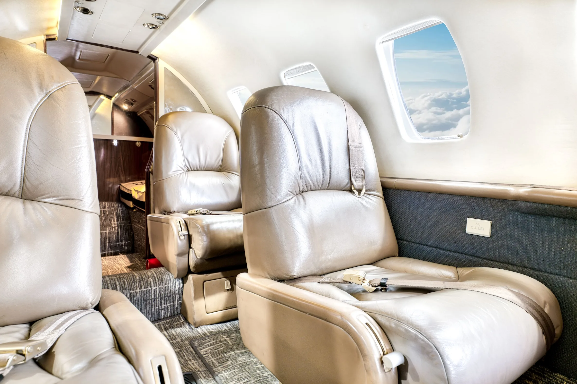 1999 Citation V Ultra – SN 520
