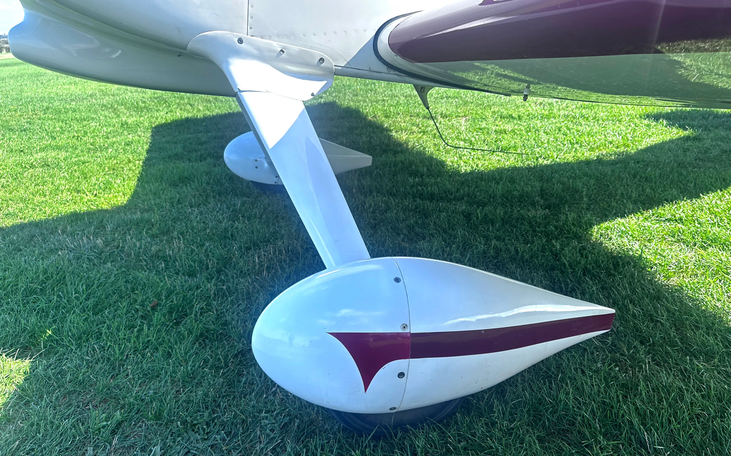 Exterior view of a 2007 Vans RV-7.