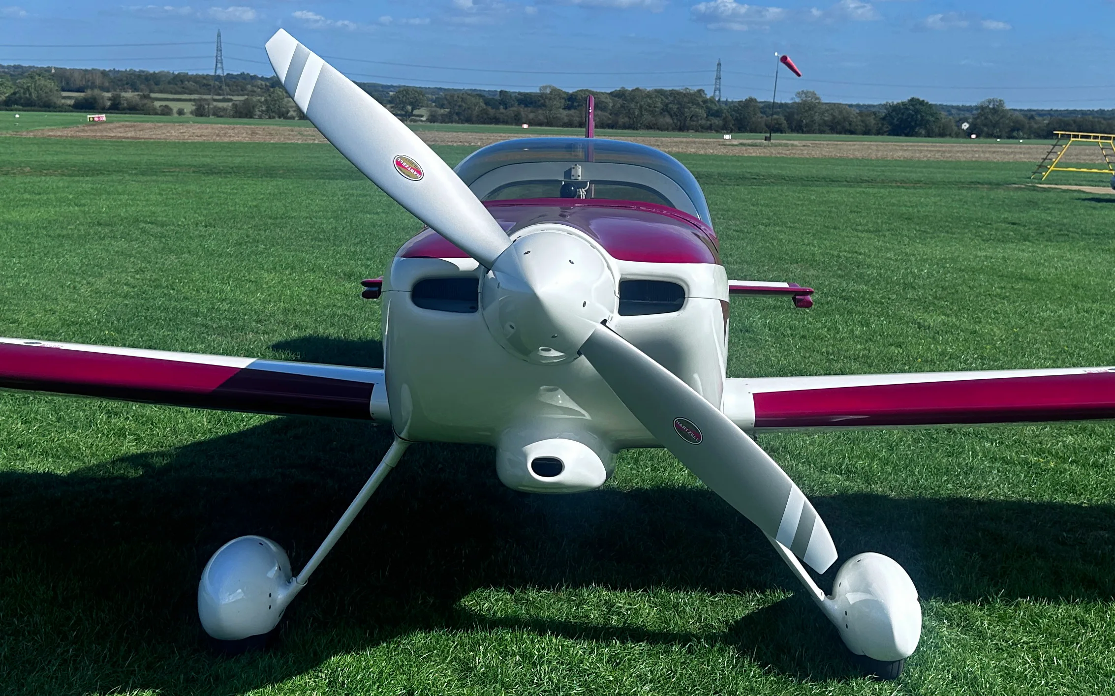 Exterior view of a 2007 Vans RV-7.
