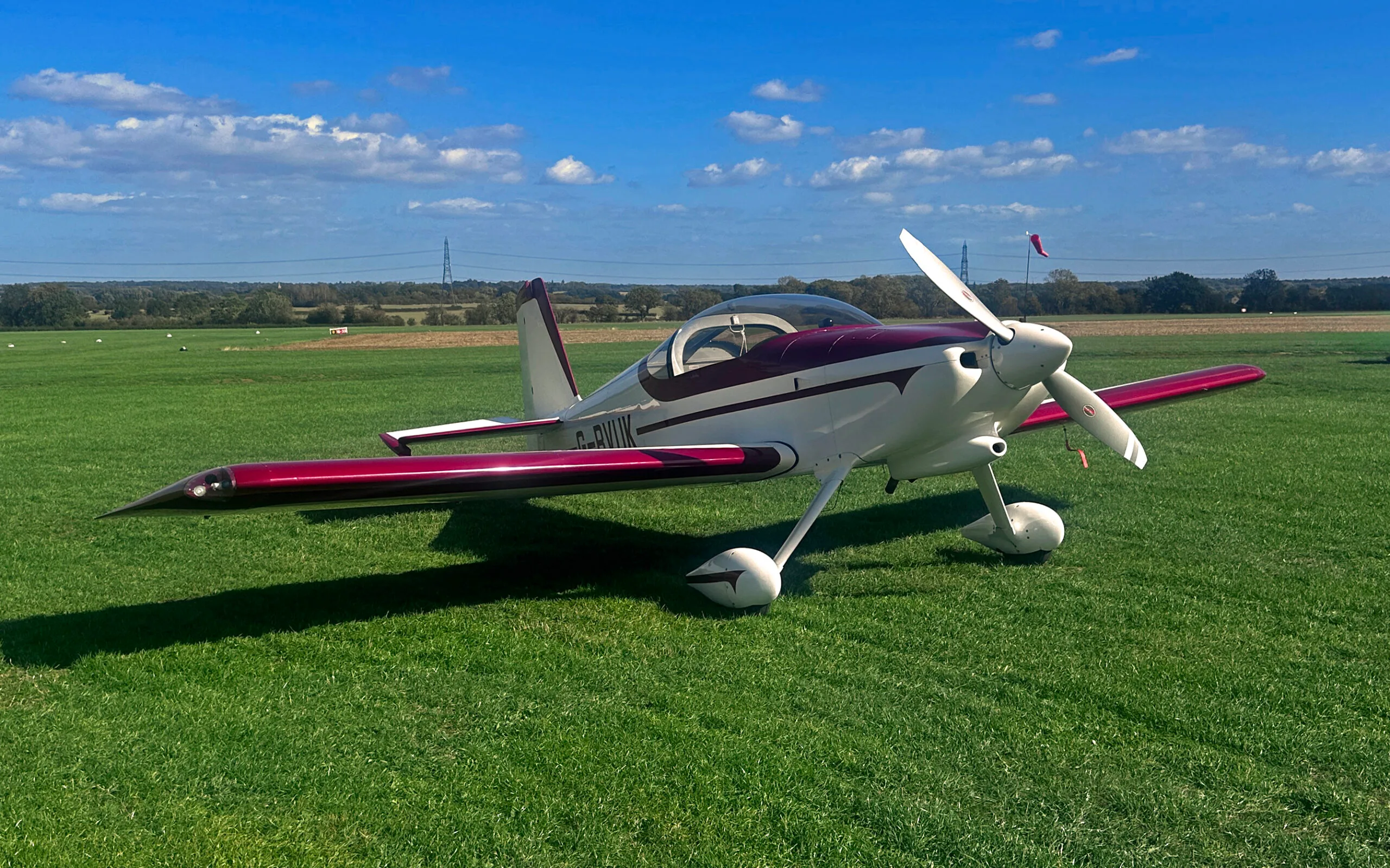 Exterior view of a 2007 Vans RV-7.