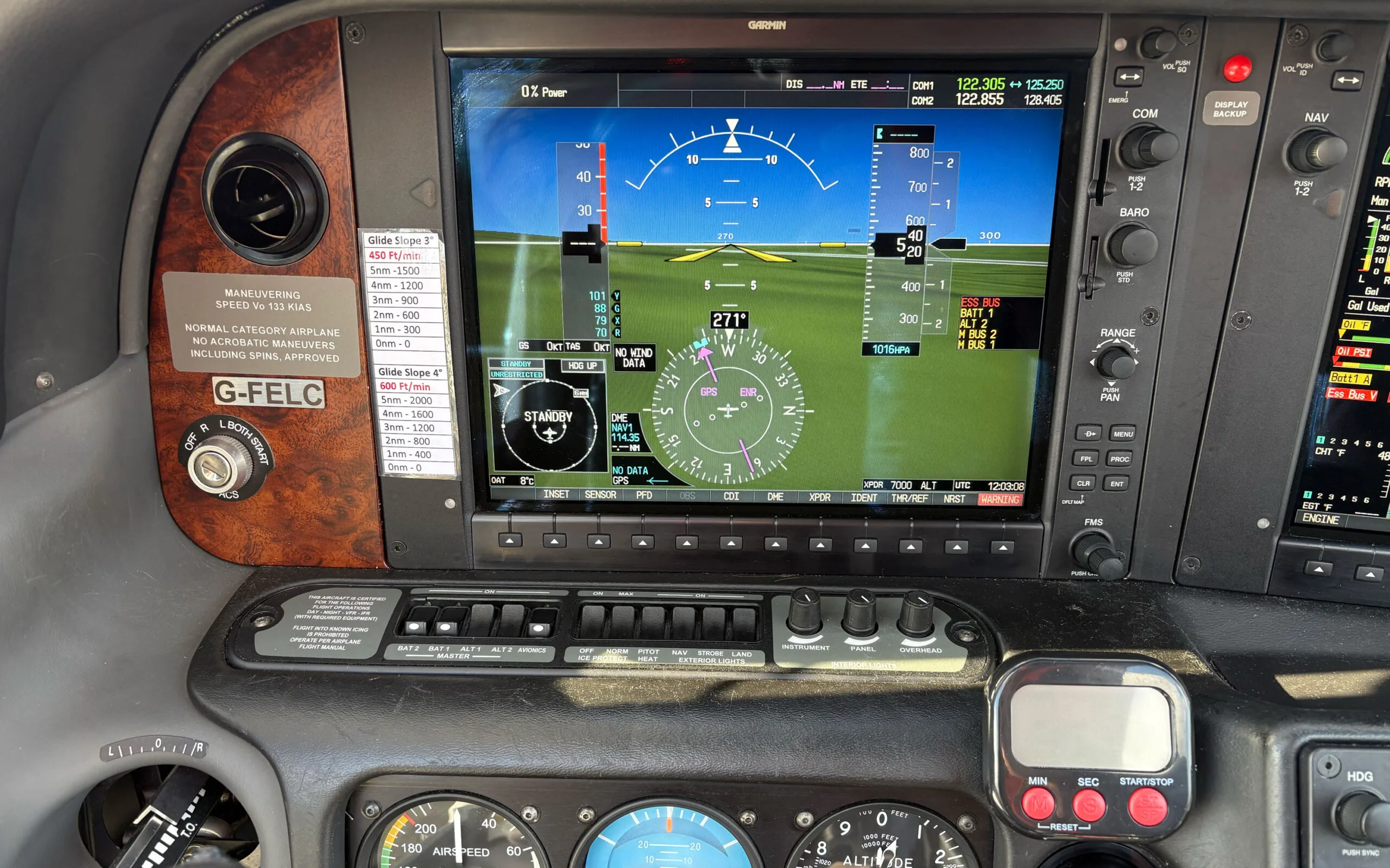 Avionics suite of a 2008 Cirrus SR22 GTS G3 £335,000 VAT PAID - CK Aviation.
