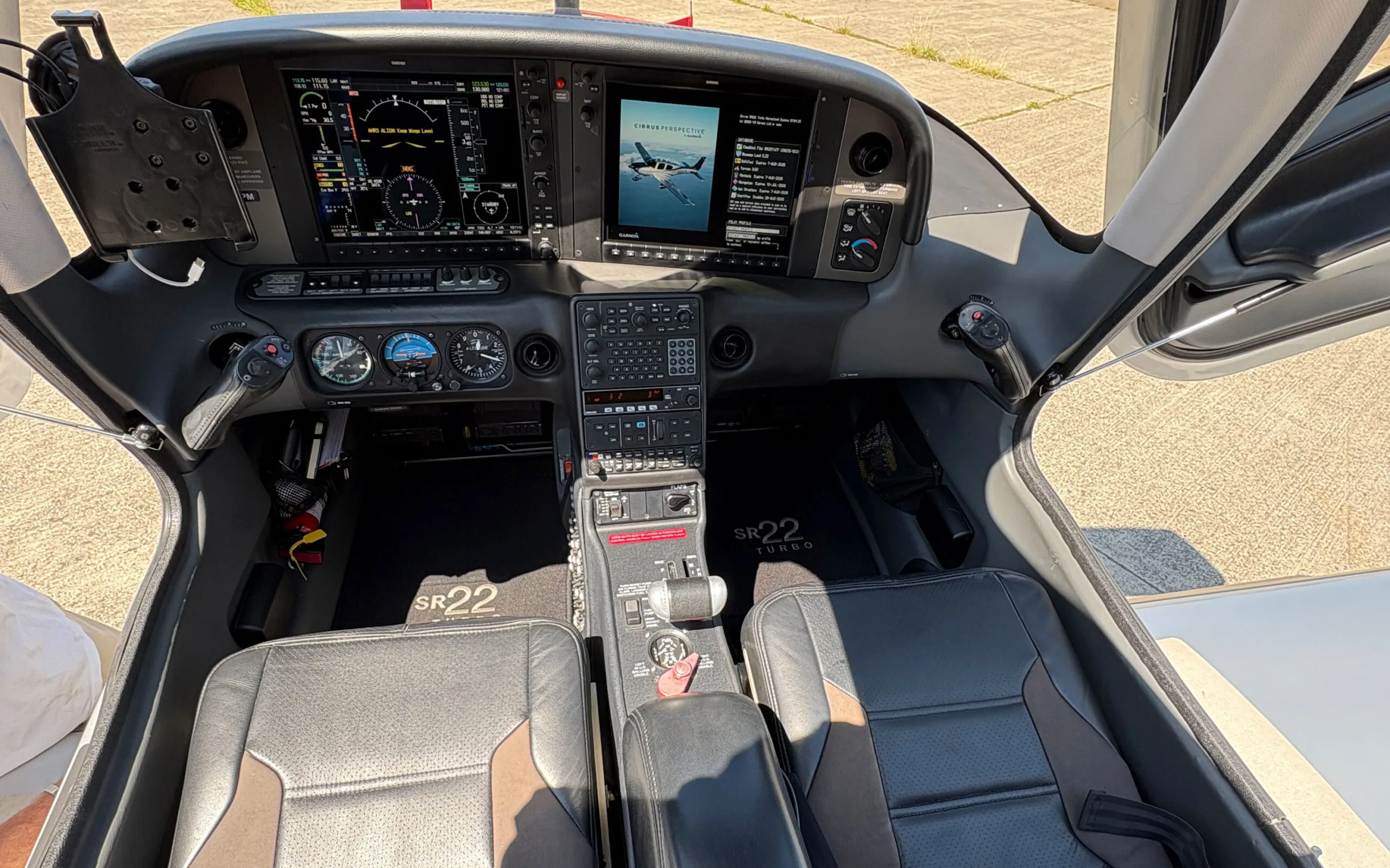 Cockpit and instrument panel of a 2008 Cirrus SR22TN GTS G3 £325,000 VAT PAID - CK Aviation.