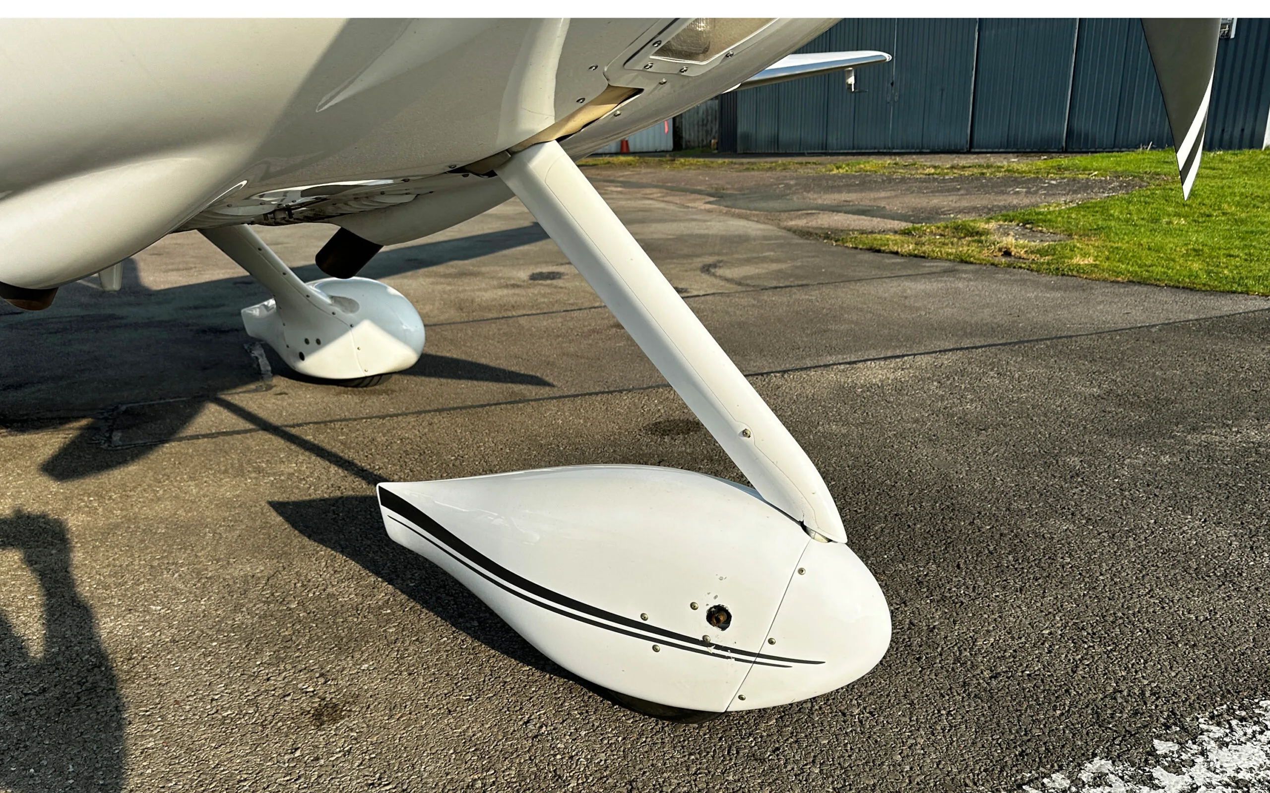 Exterior view of a 2010 Cirrus SR22TN GTS G3 £365,000 VAT PAID - CK Aviation, G-SRZZ.