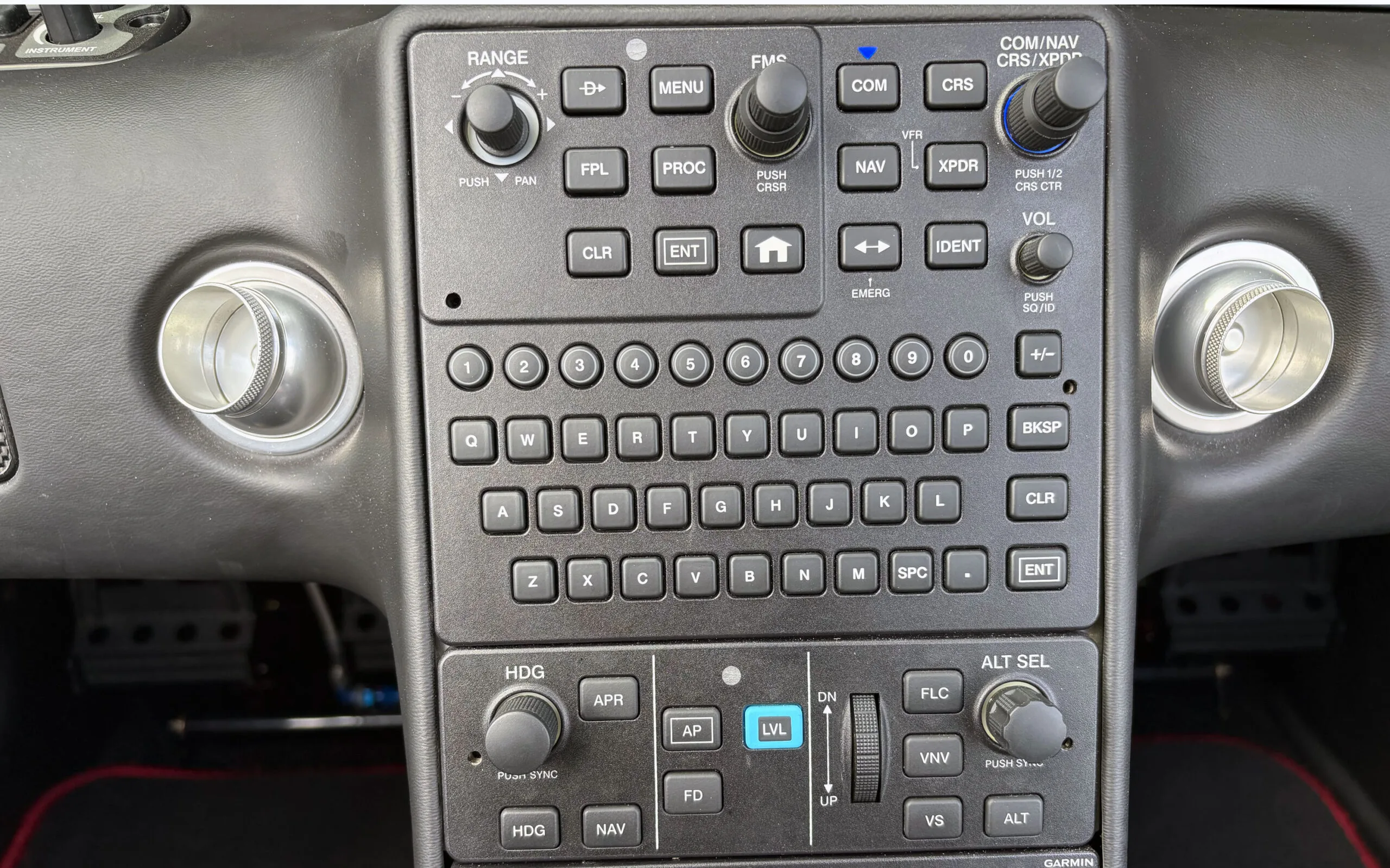 Avionics suite of a 2019 Cirrus SR22 GTS G6 Xi £589,000 VAT PAID - CK Aviation.