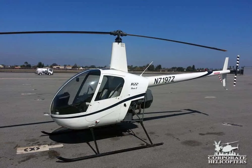 Exterior view of a 2001 Robinson R-22 Beta II, N7197Z.