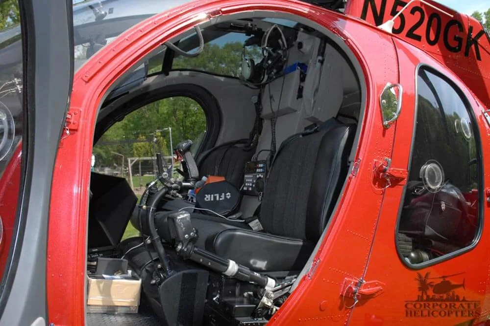 Cockpit and instrument panel of a 2002 MD 520N.
