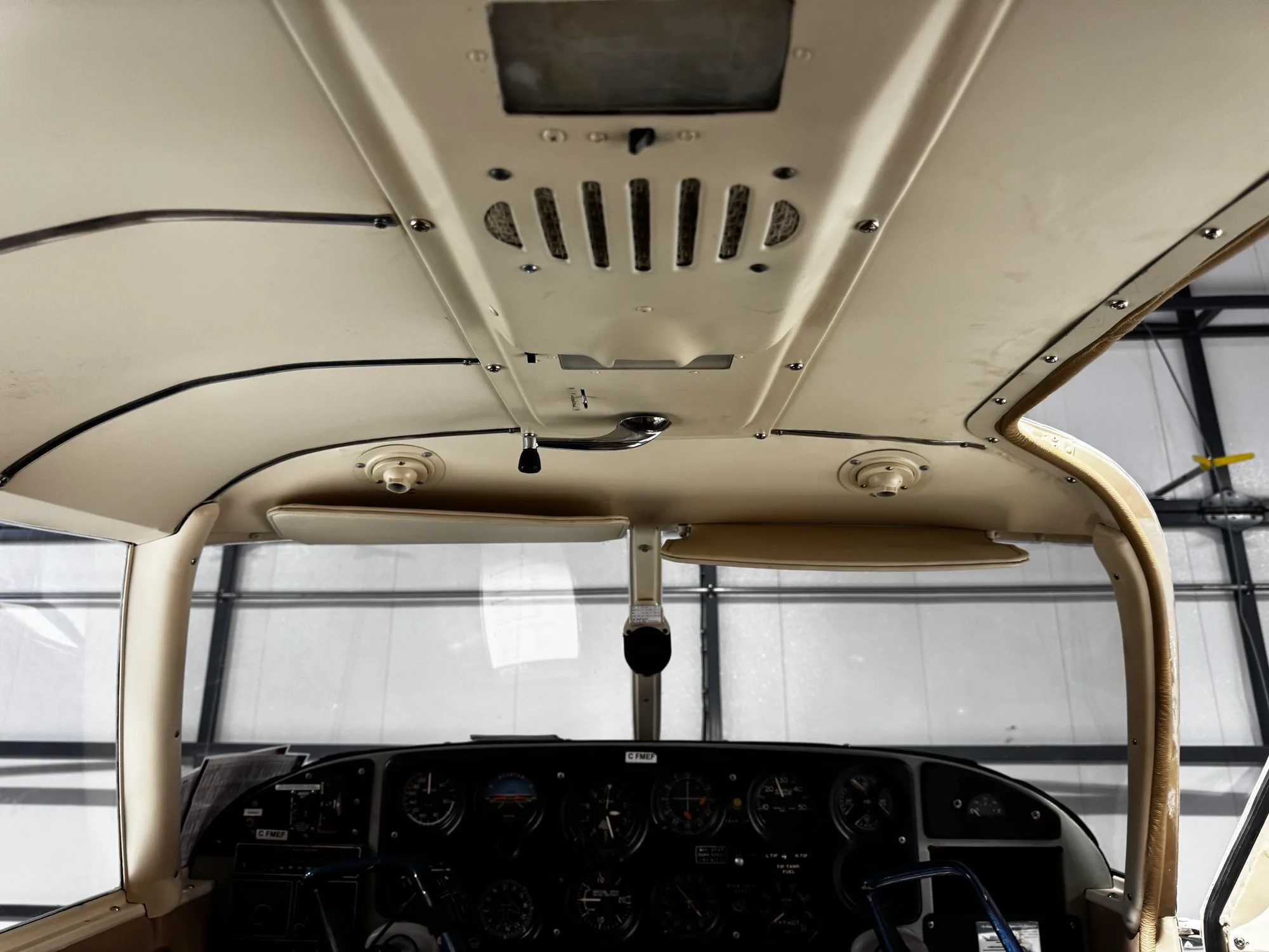 Cabin interior of a 1960 Piper COMANCHE PA-24-180 - Canadian Aircraft Sales.