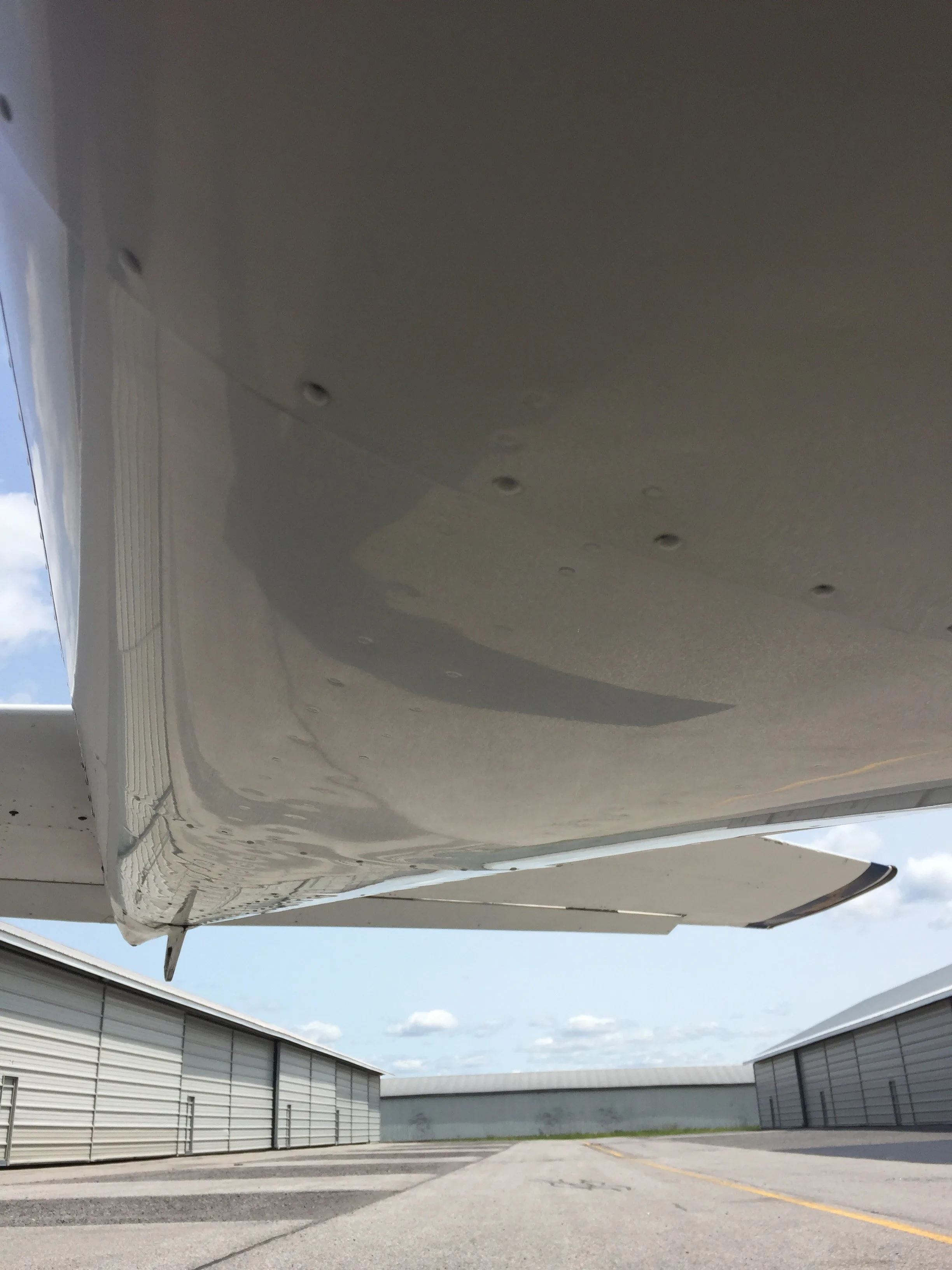 Engine detail of a 1964 Piper PA-24-250 - Canadian Aircraft Sales.