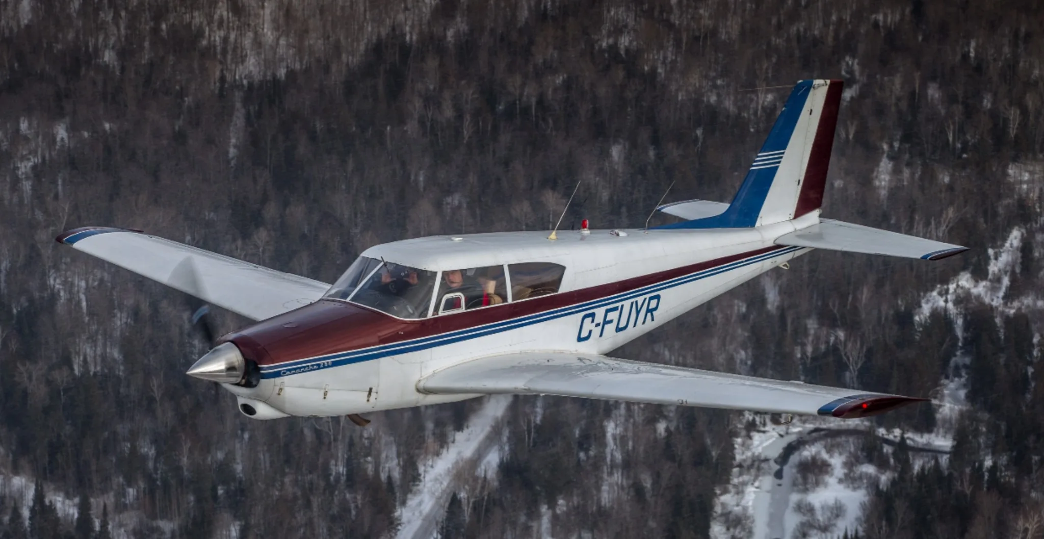 Exterior view of a 1964 Piper PA-24-250 - Canadian Aircraft Sales.