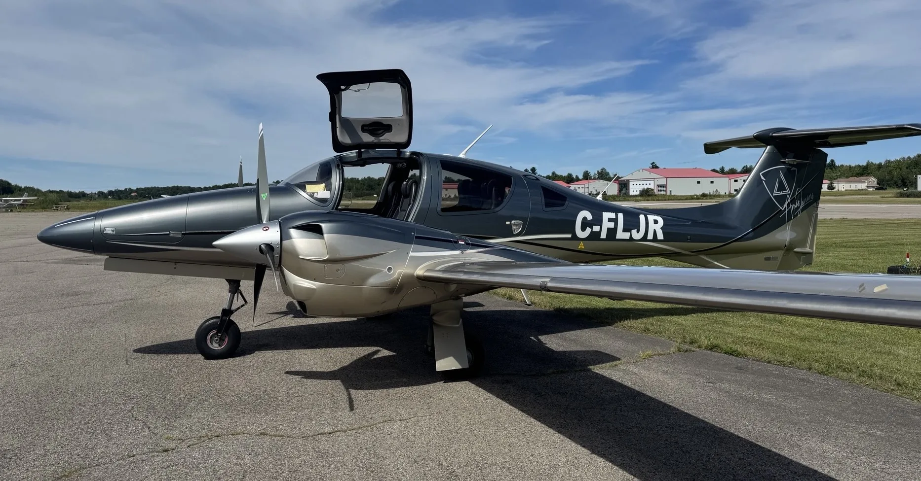 Exterior view of a 2017 Diamond DA62 - Canadian Aircraft Sales.