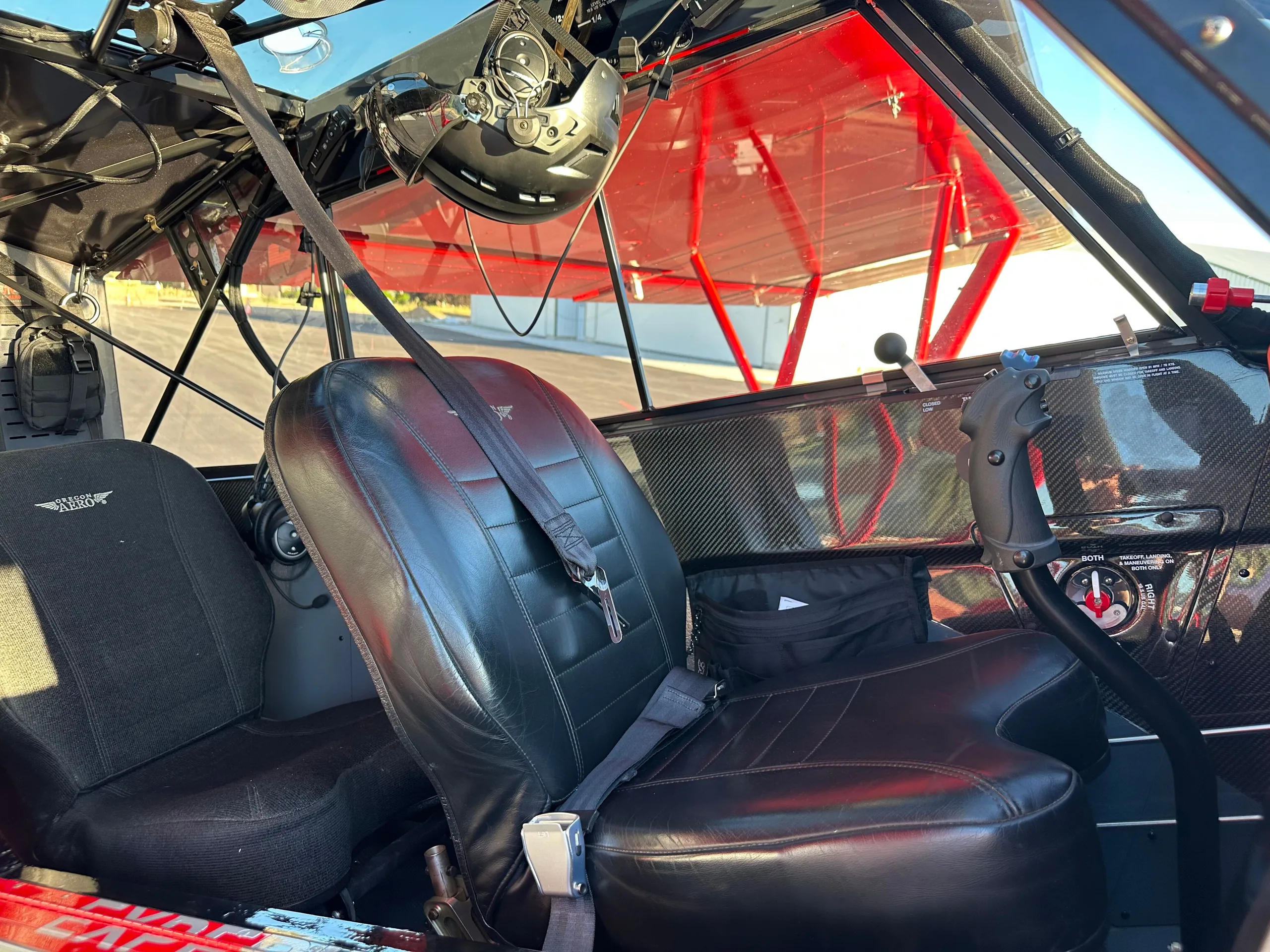Cockpit and instrument panel of a 2019 CubCrafters.