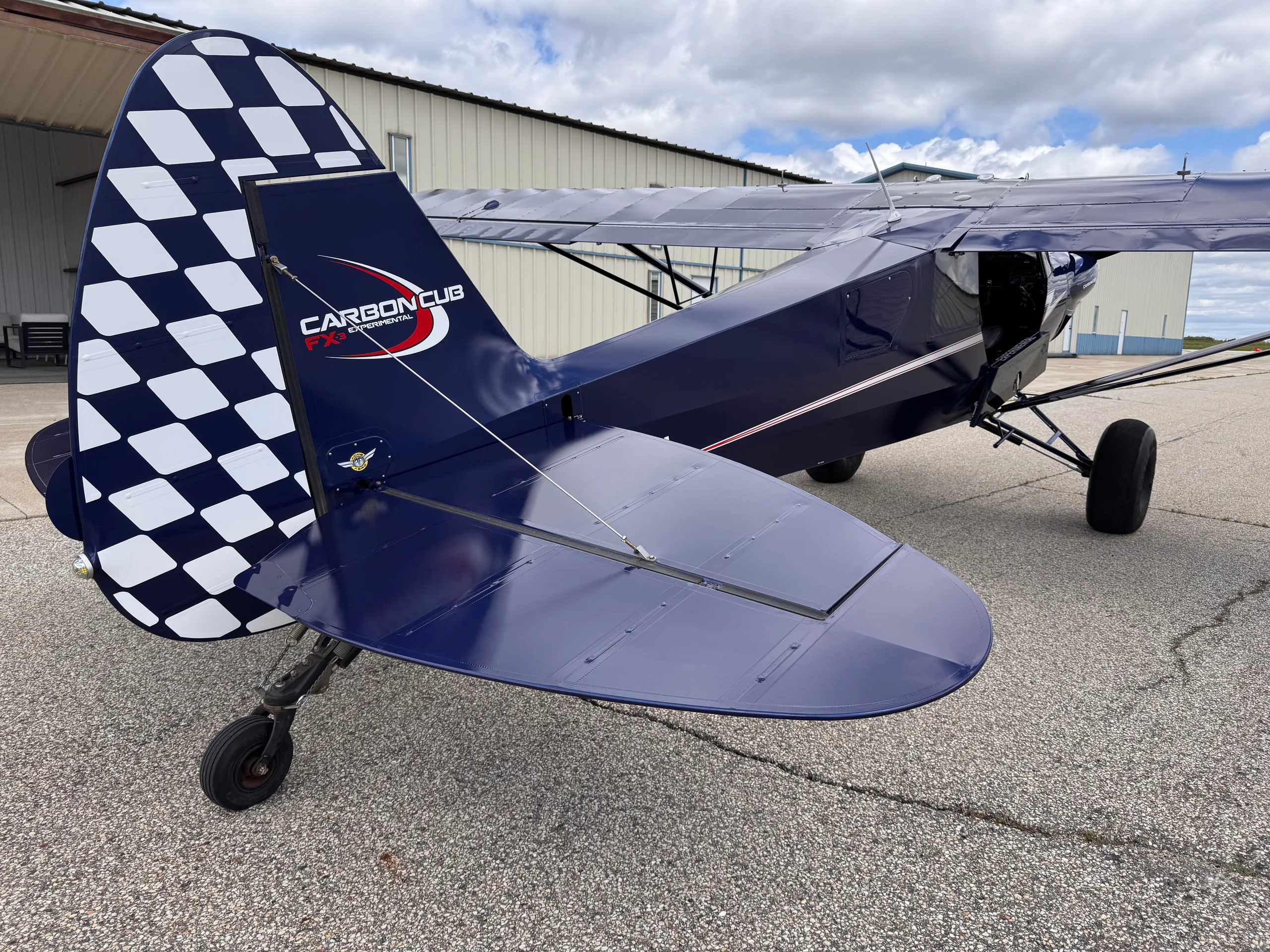 Exterior view of a 2019 CubCrafters.