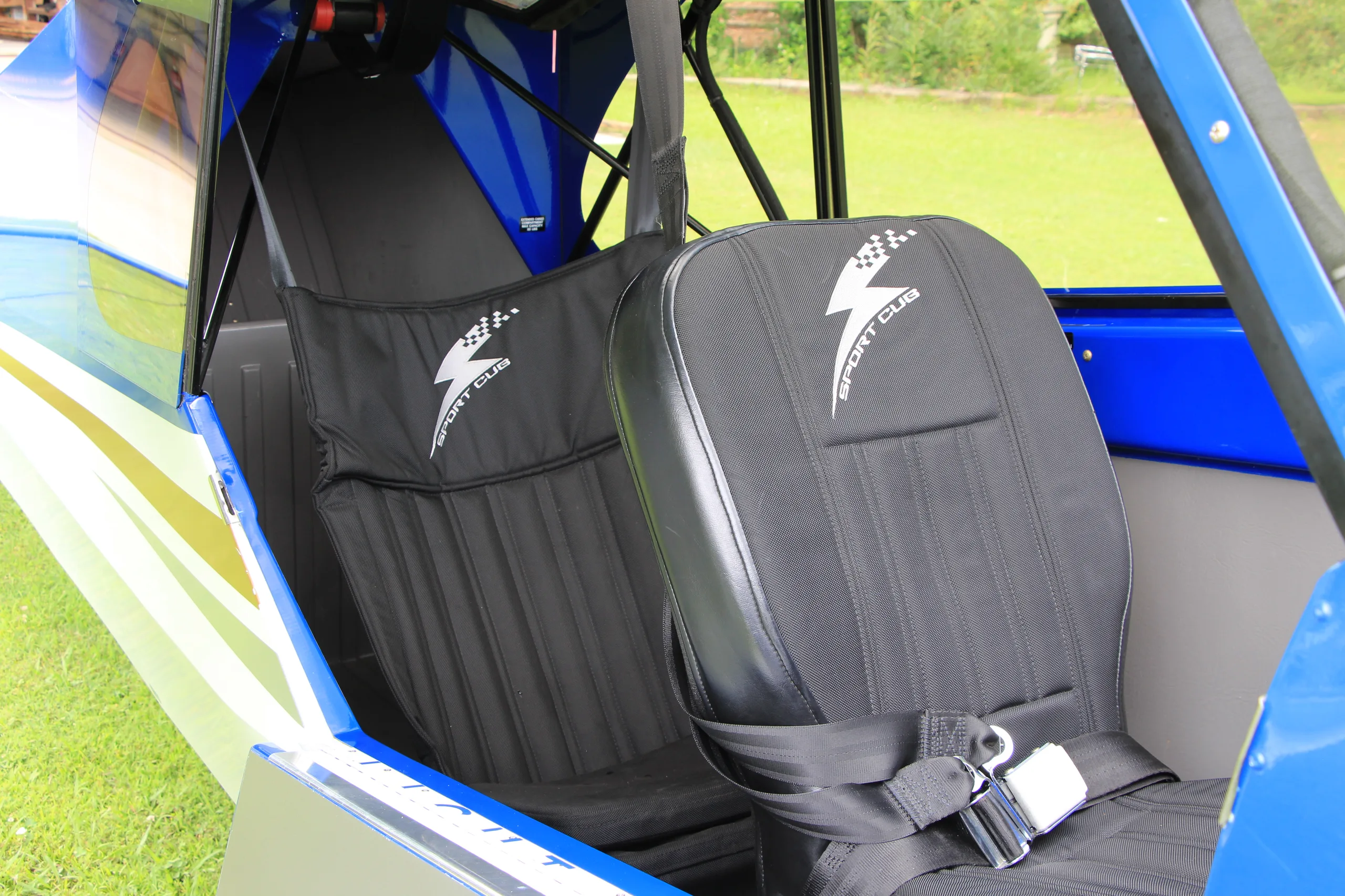 Cockpit and instrument panel of a CubCrafters.