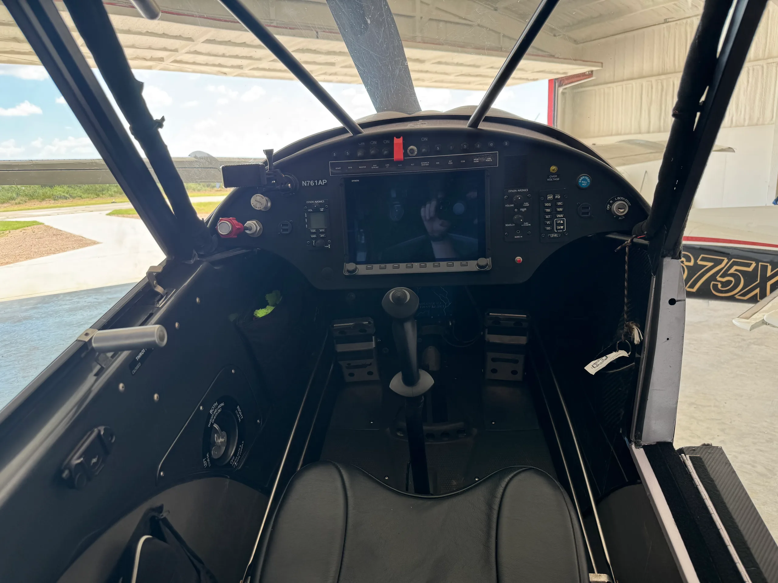 Cockpit and instrument panel of a 2009 CubCrafters.