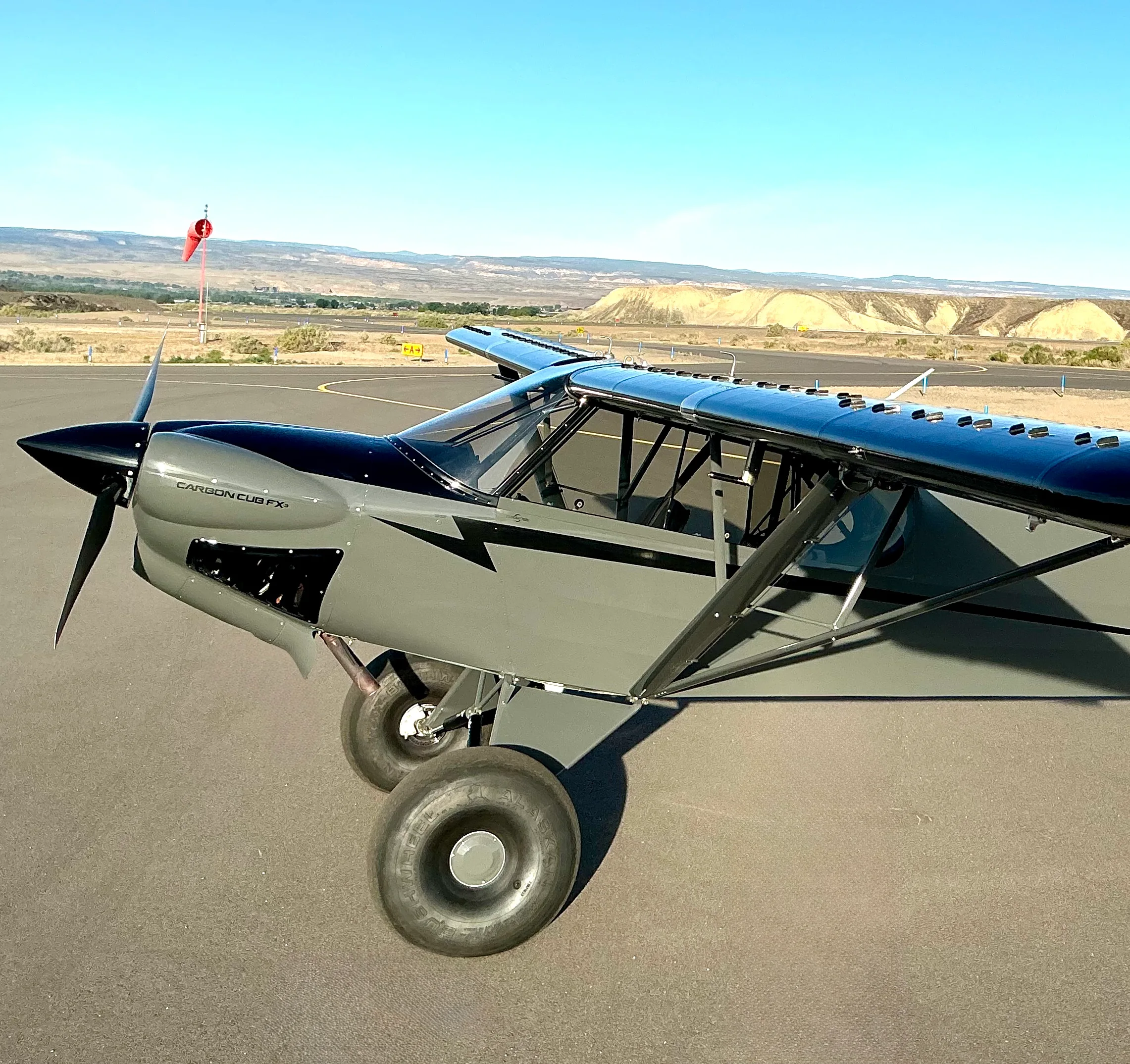 N970JG - Carbon Cub FX-3 - Like NEW, NO Damage Adventure Machine - CubCrafters